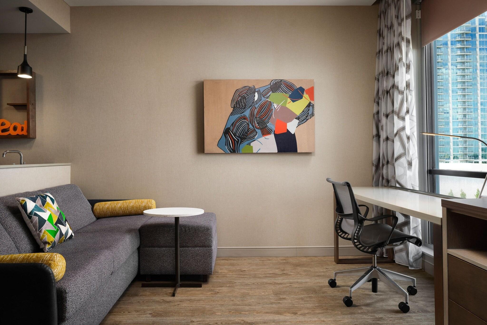 Suite King Bed One Bedroom 