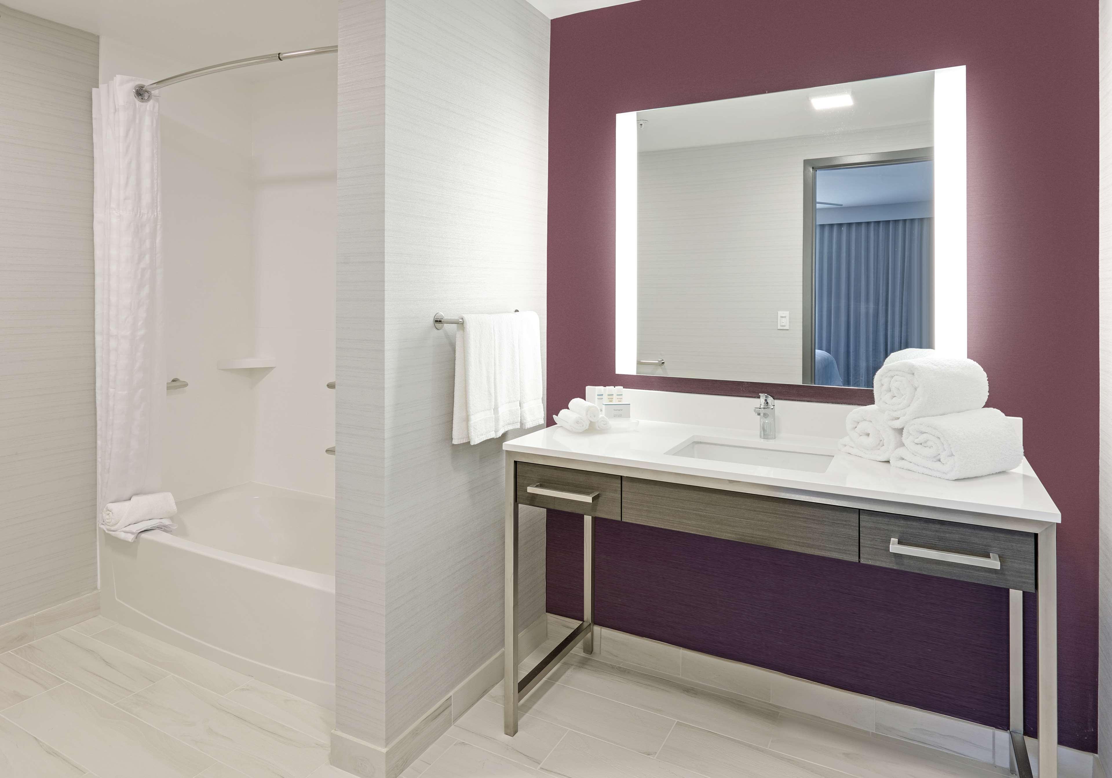 Suite Accessible-two Queen Beds