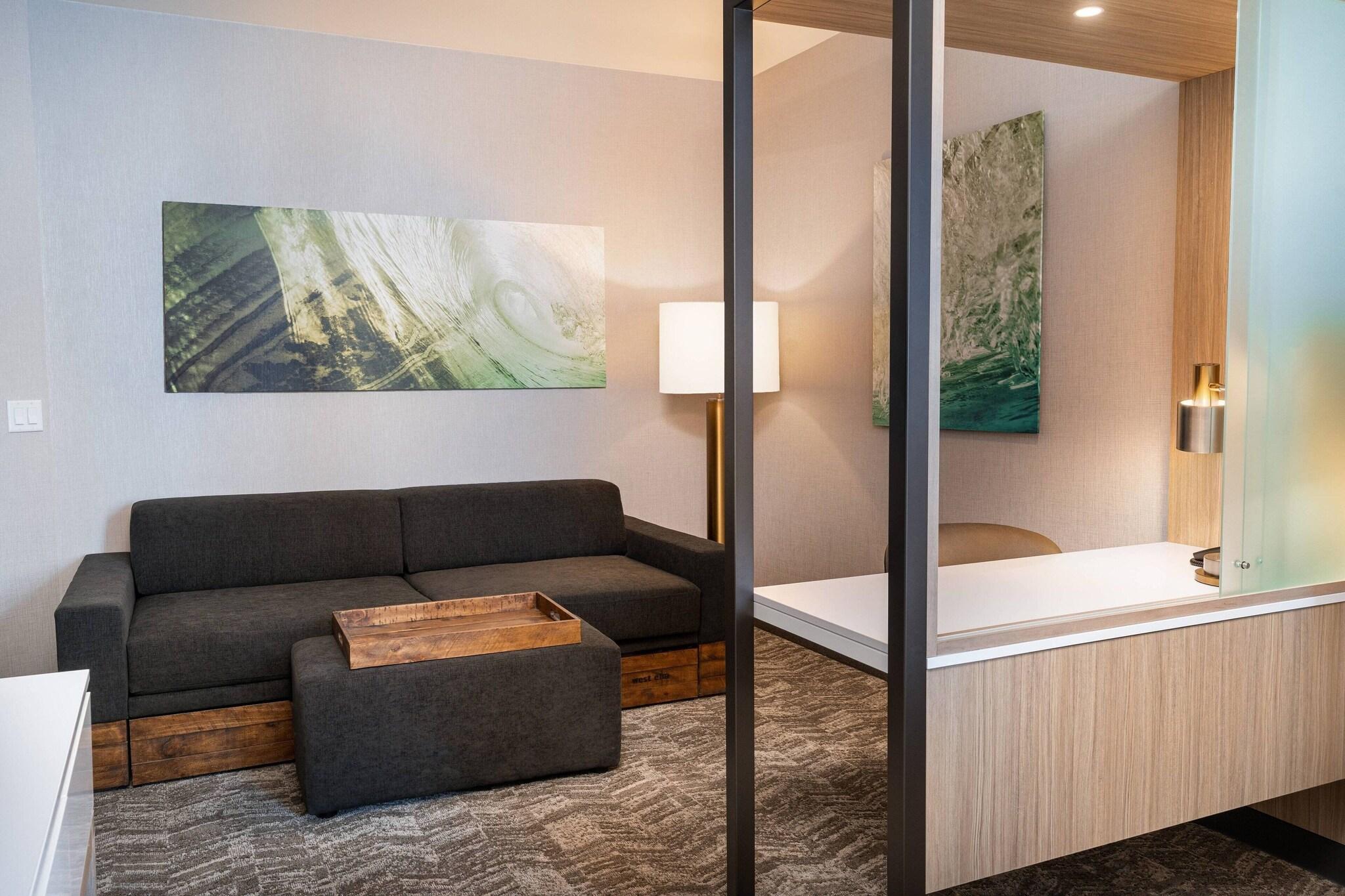 Suite Two Queen Beds