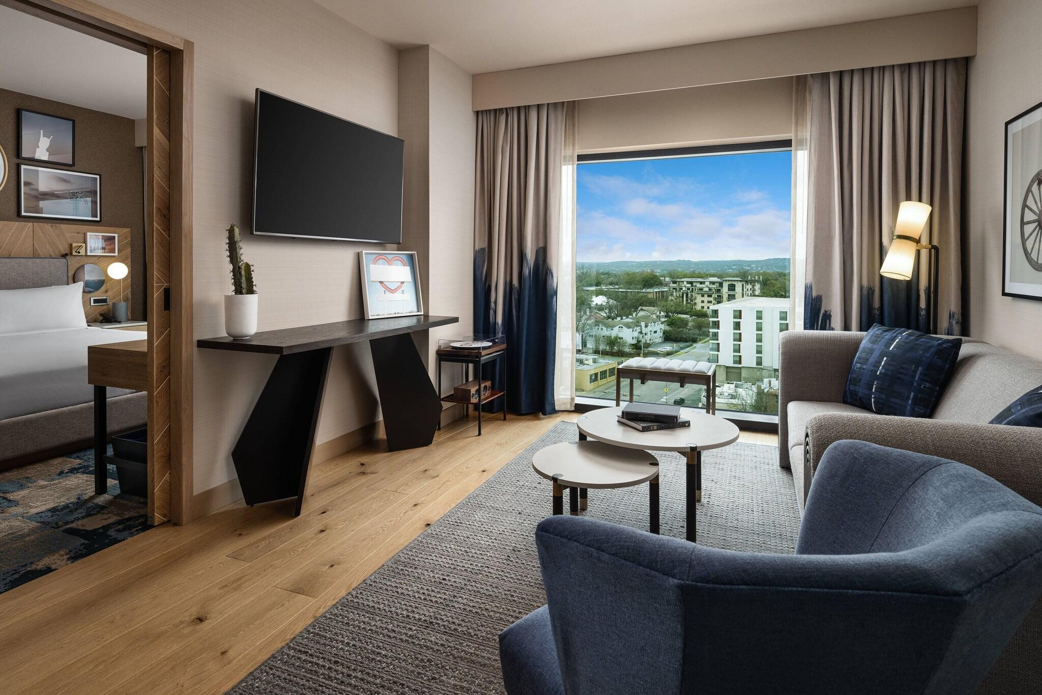 Suite King Bed One Bedroom 