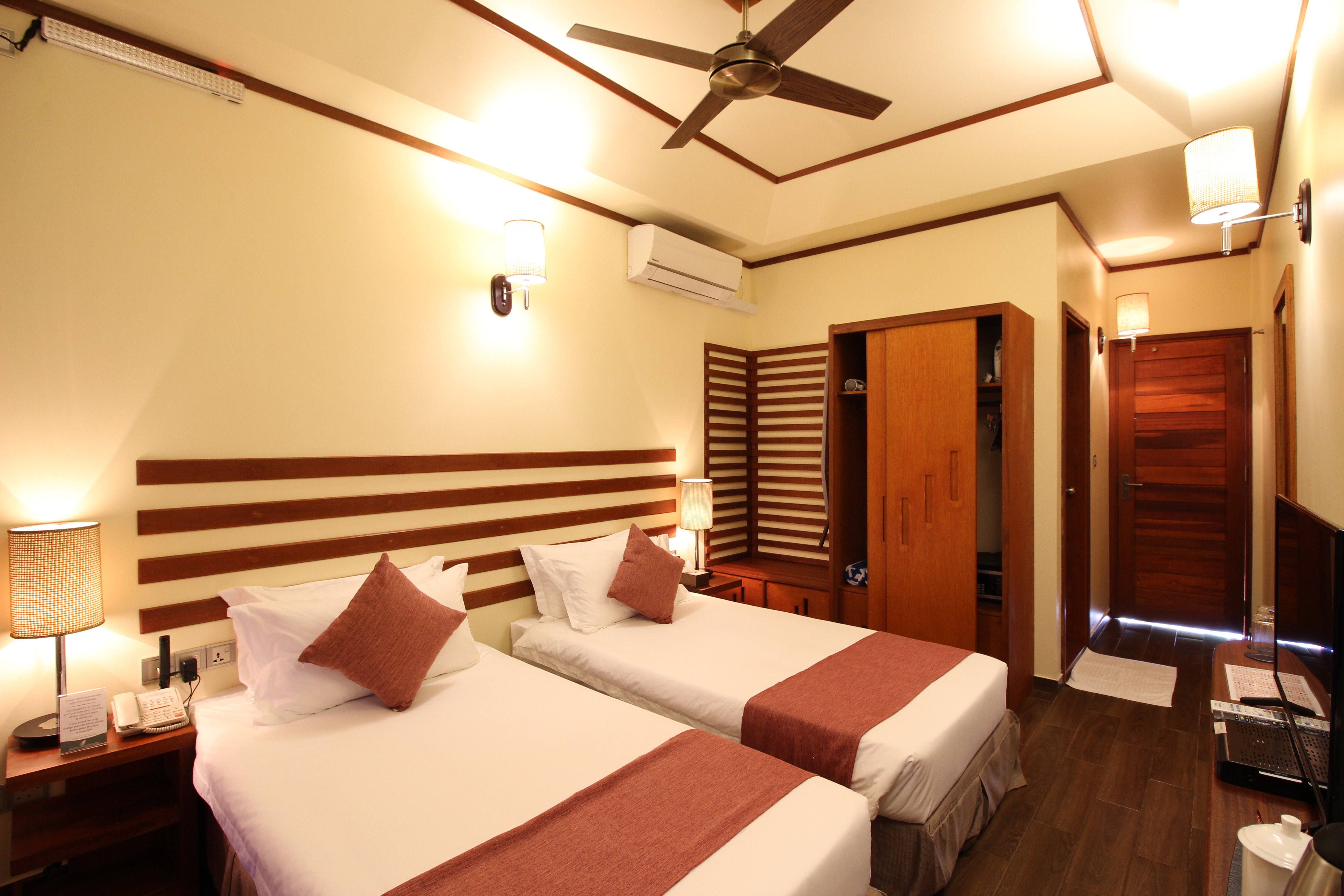 Double or Twin Deluxe with Balcony