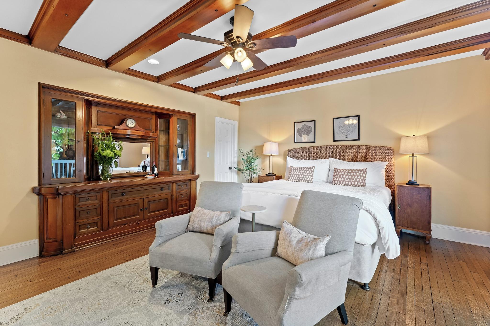 Double Superior King Bed