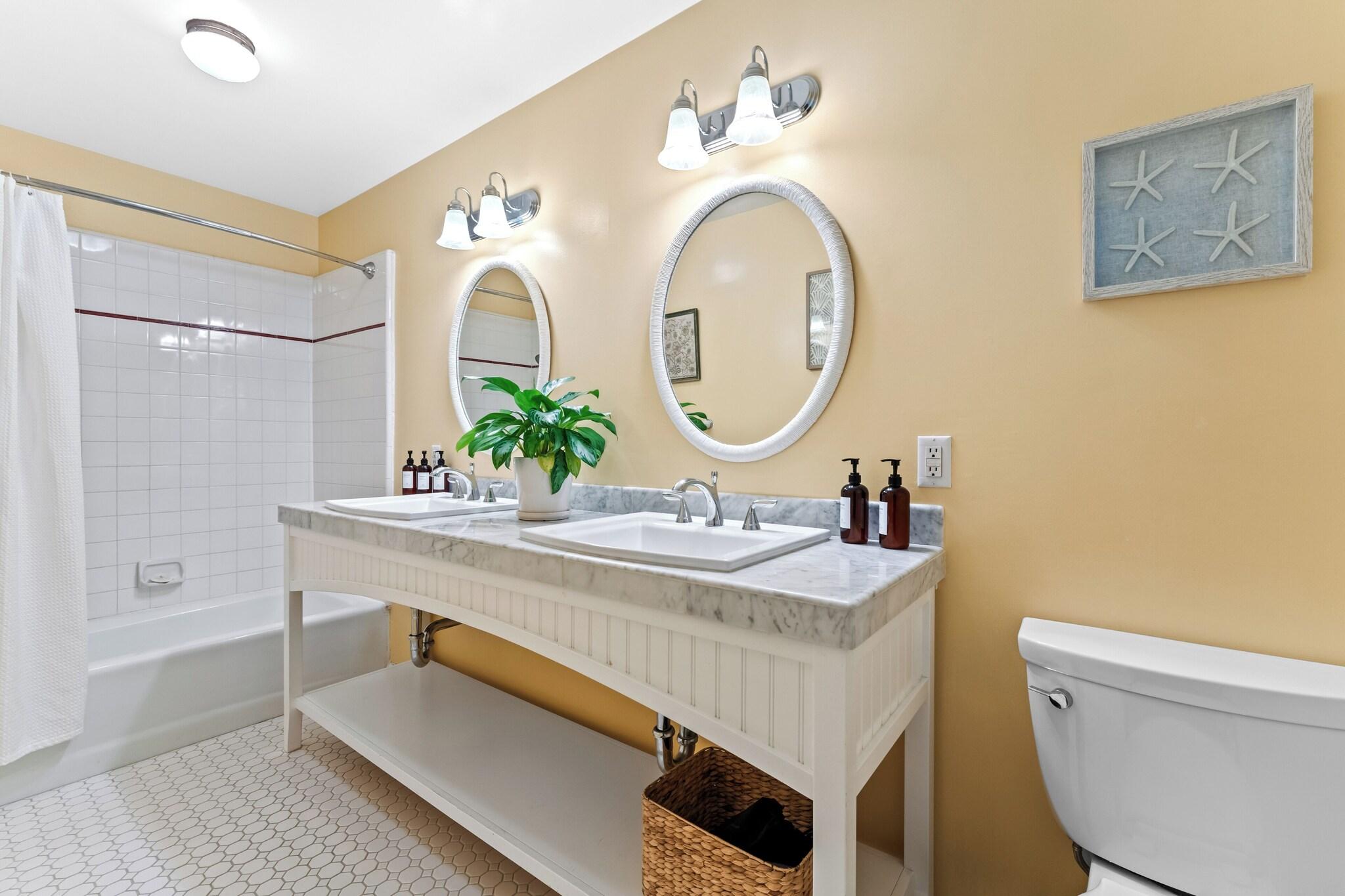 Double Superior King Bed