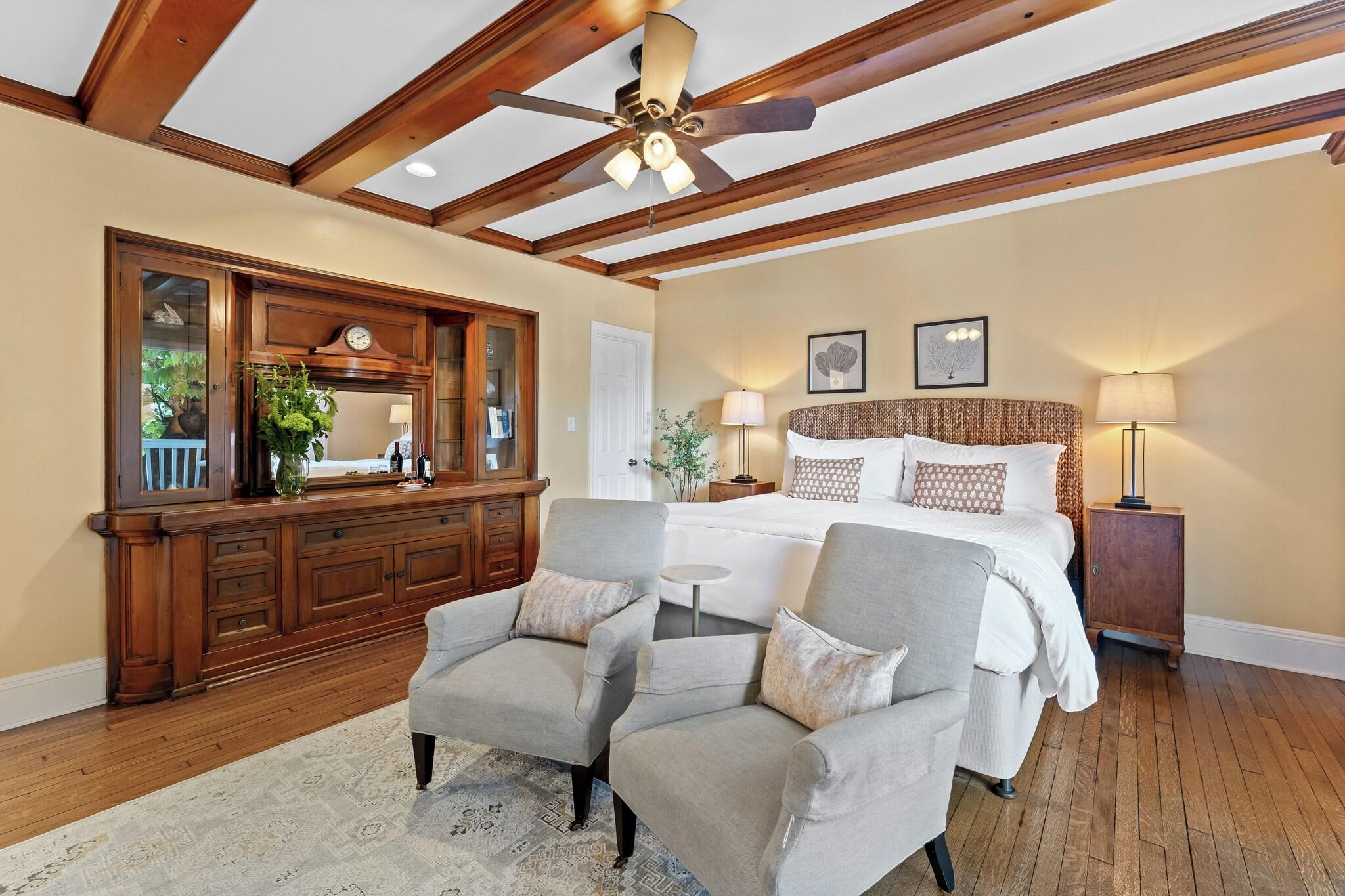 Double Superior King Bed