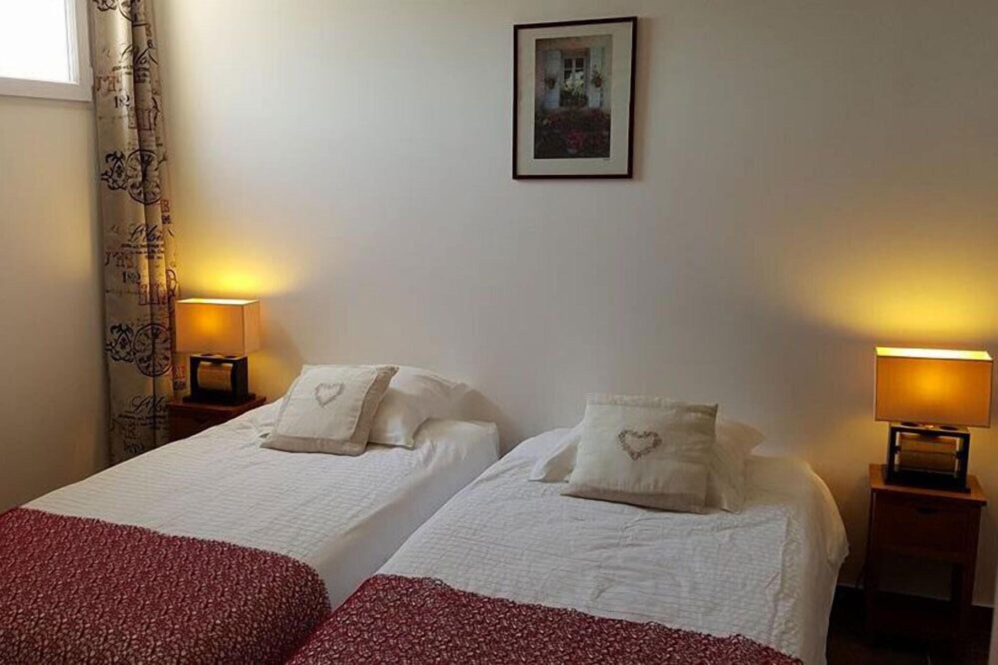 Apartment Two Queen Beds