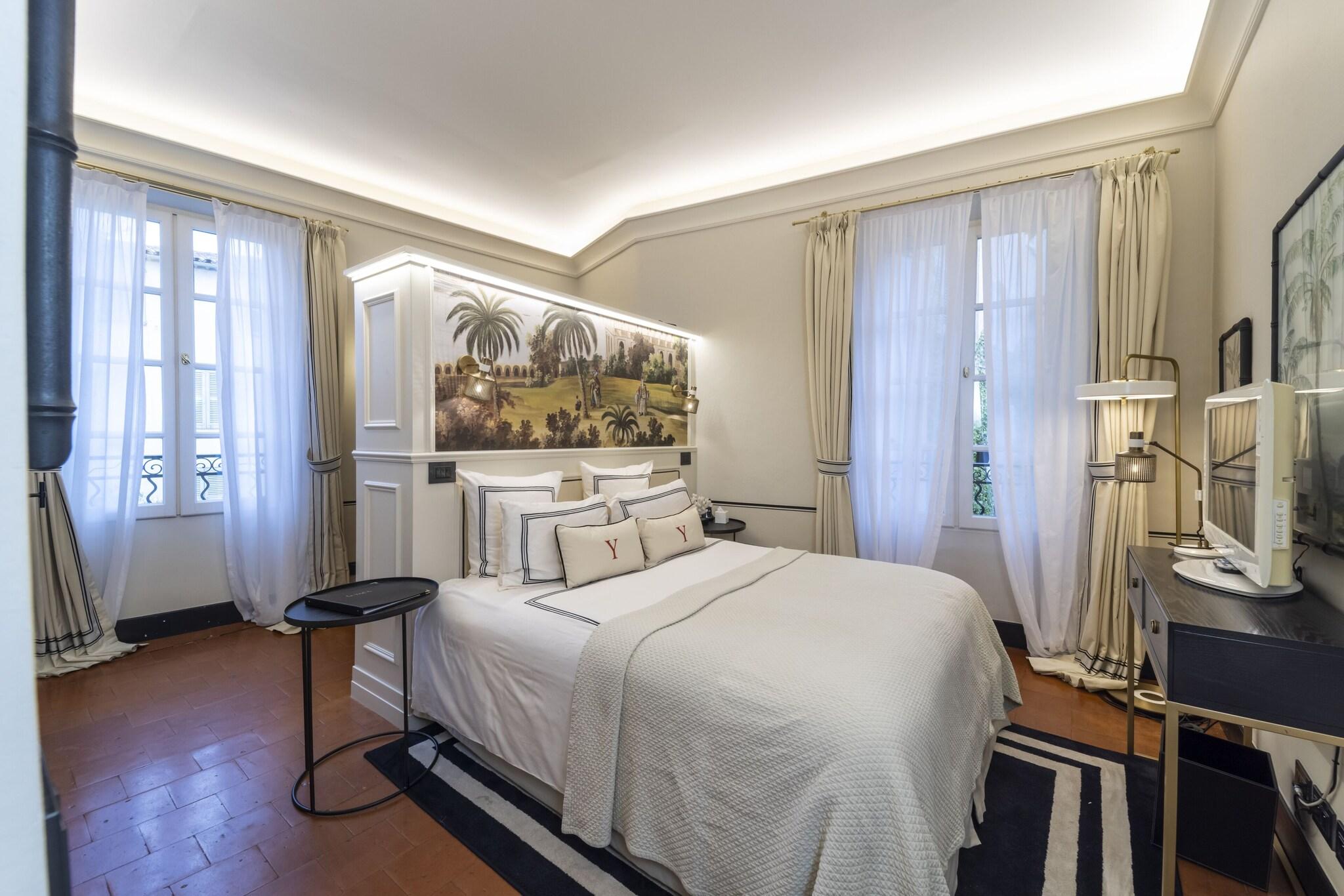 Double Superior Queen Bed