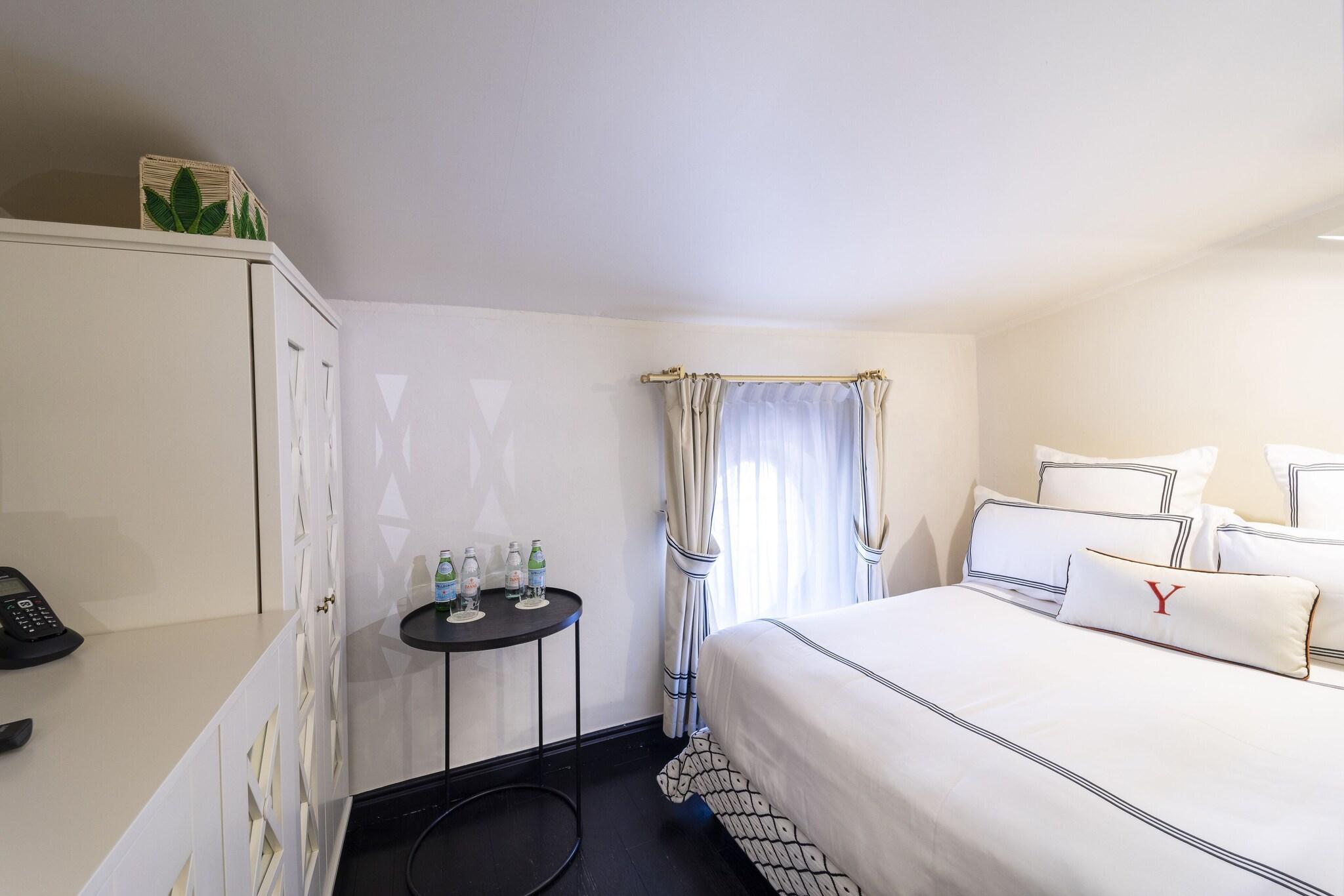 Family Room Garden View