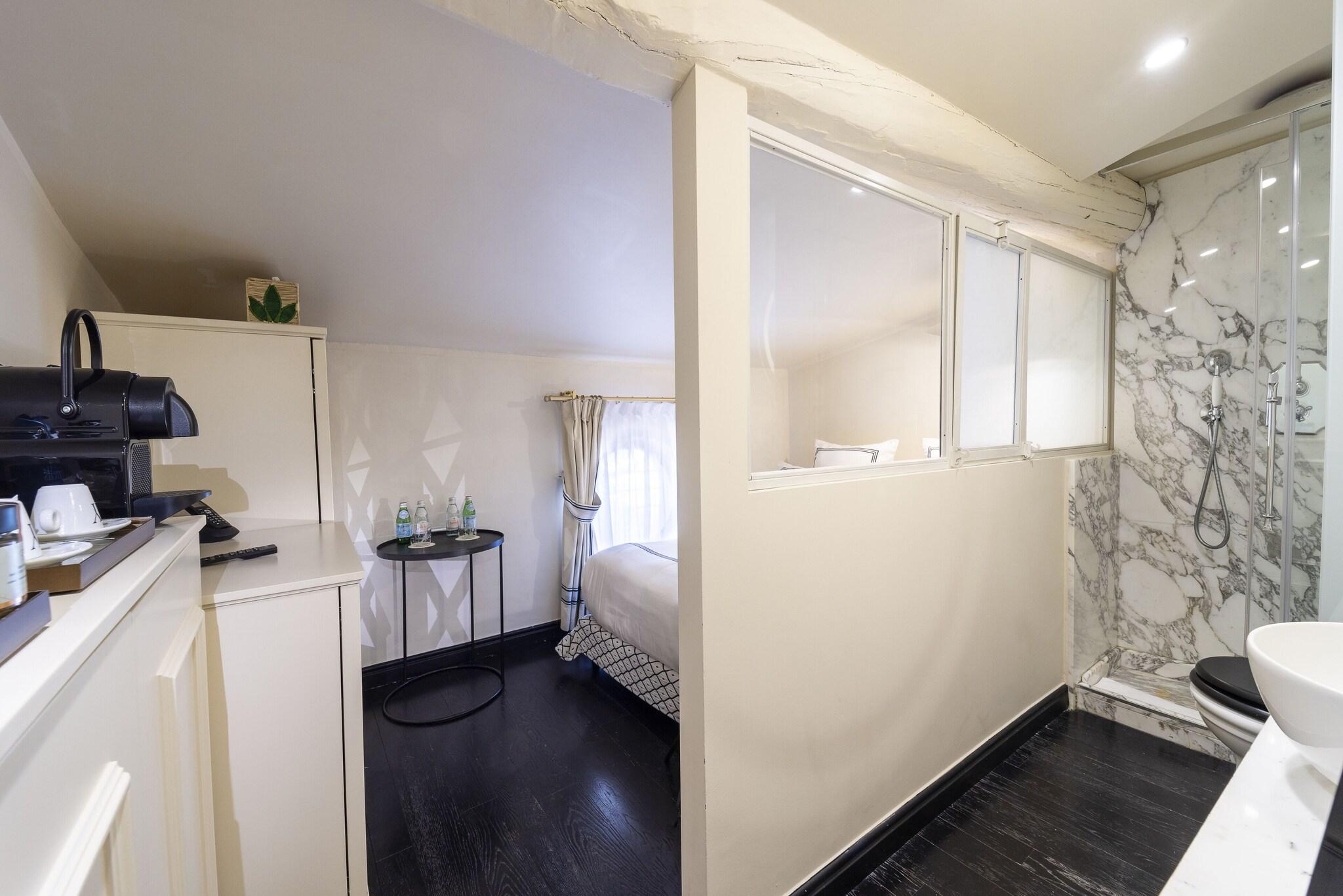 Family Room Garden View