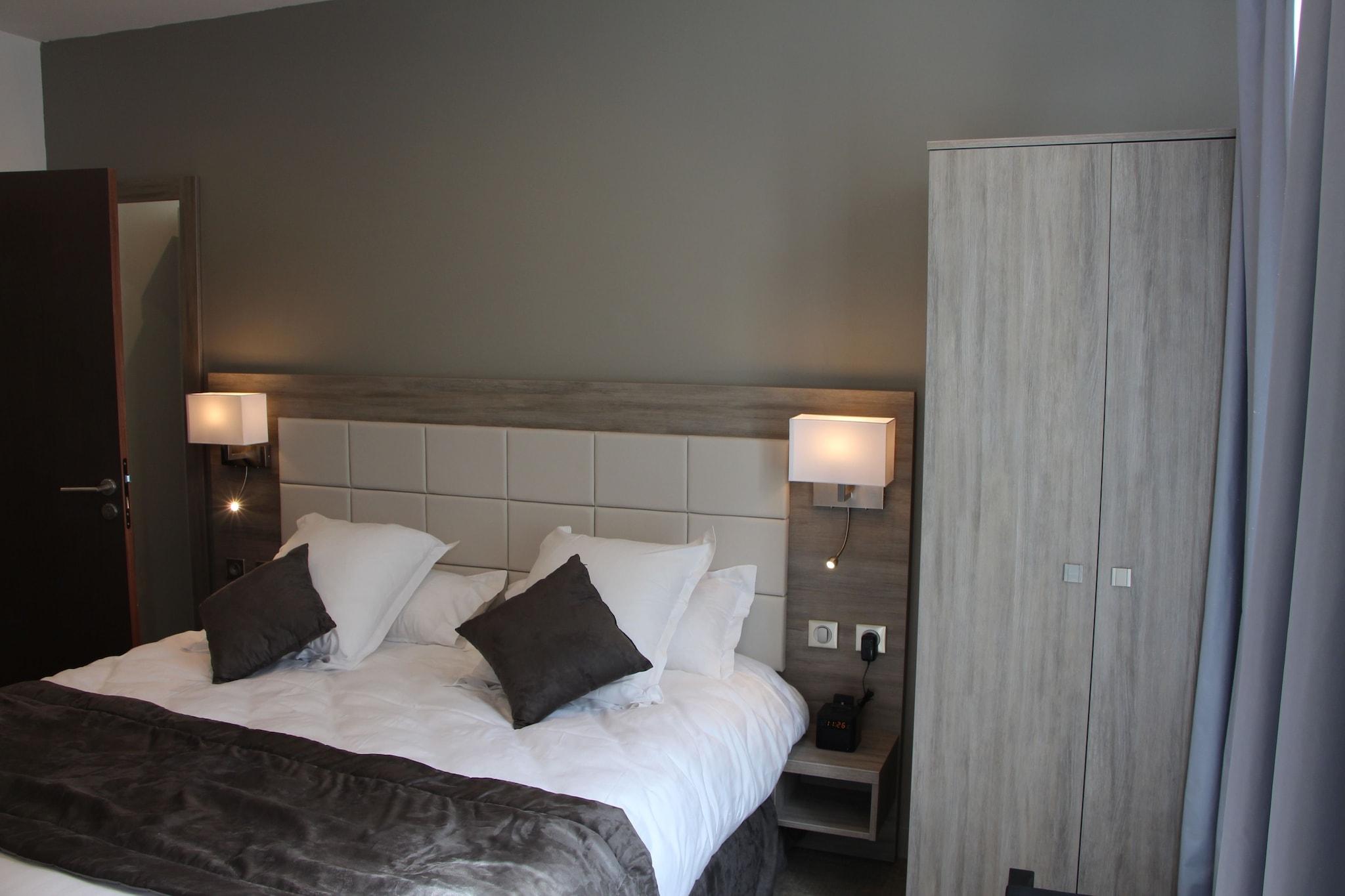 Double King Size Bed