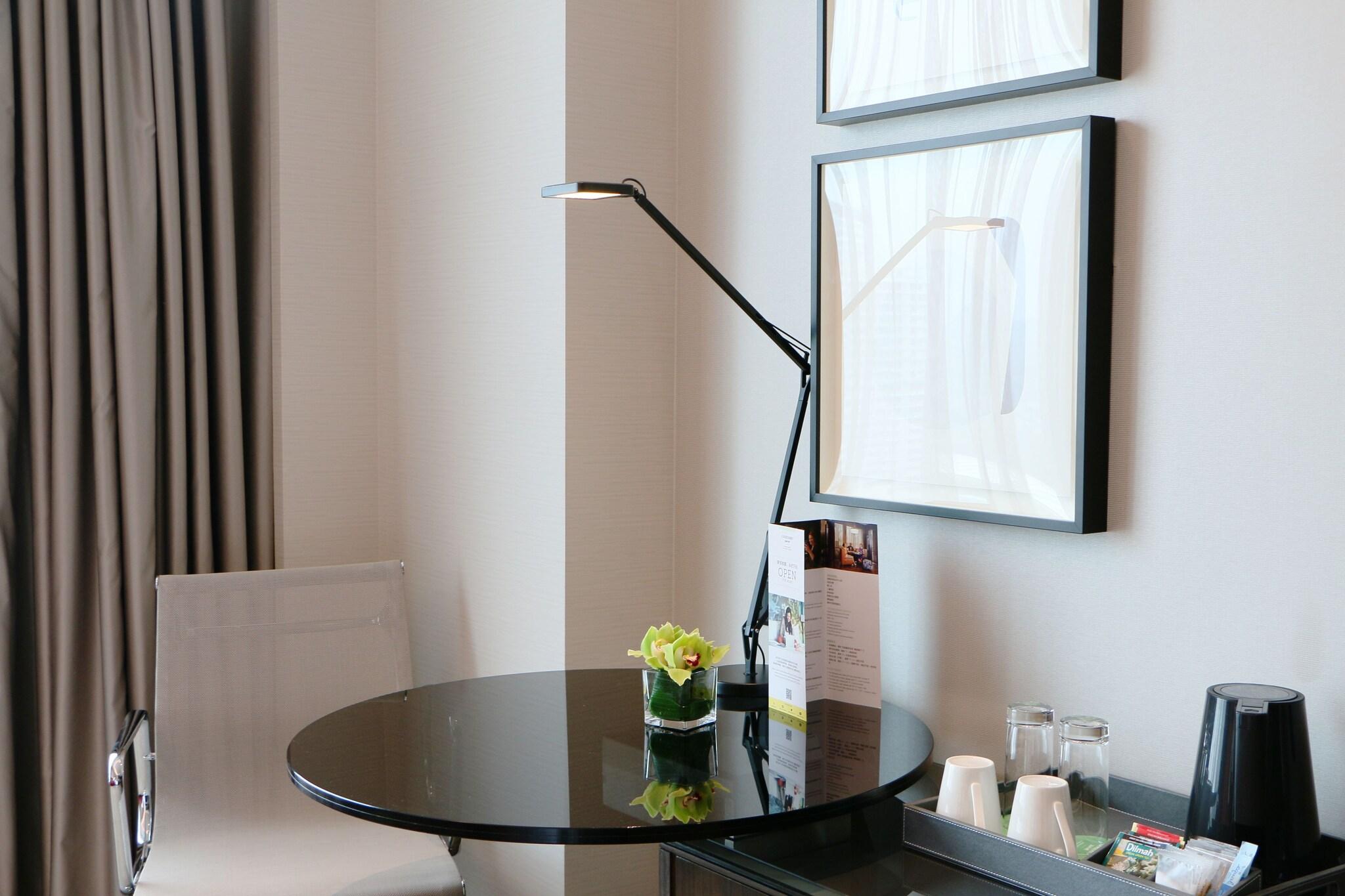 Double Executive King Bed