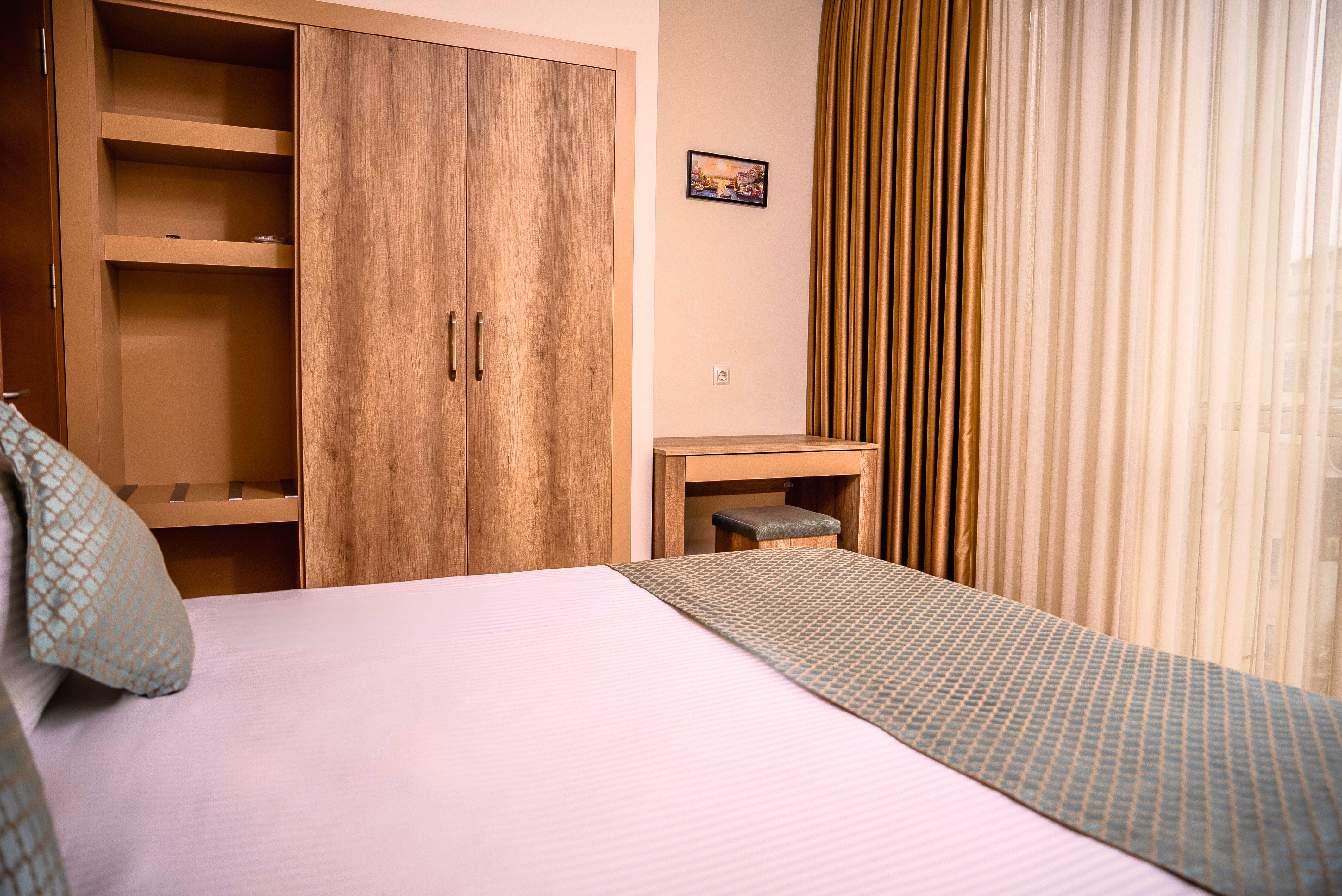 Family Room Superior