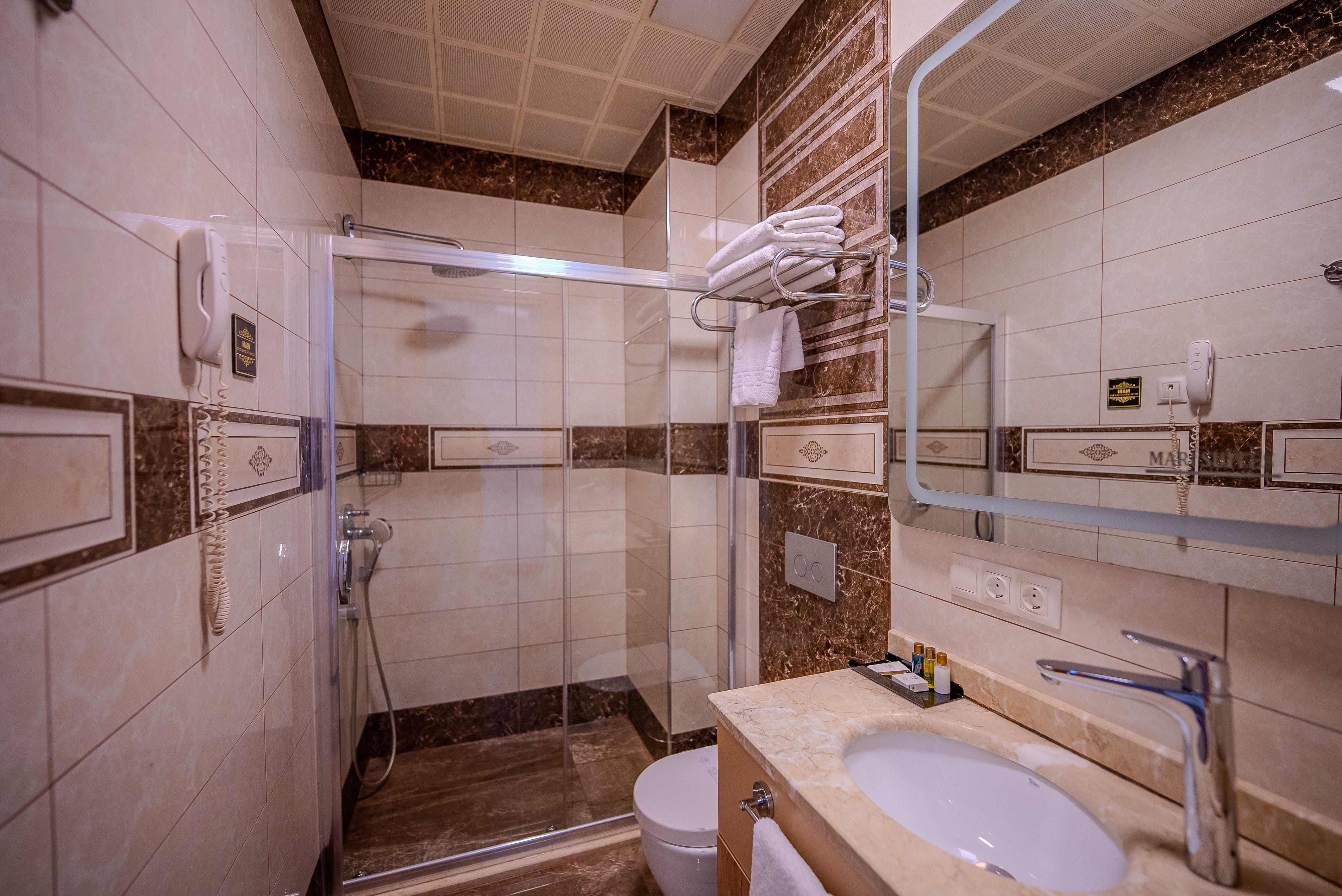 Double or Twin Deluxe