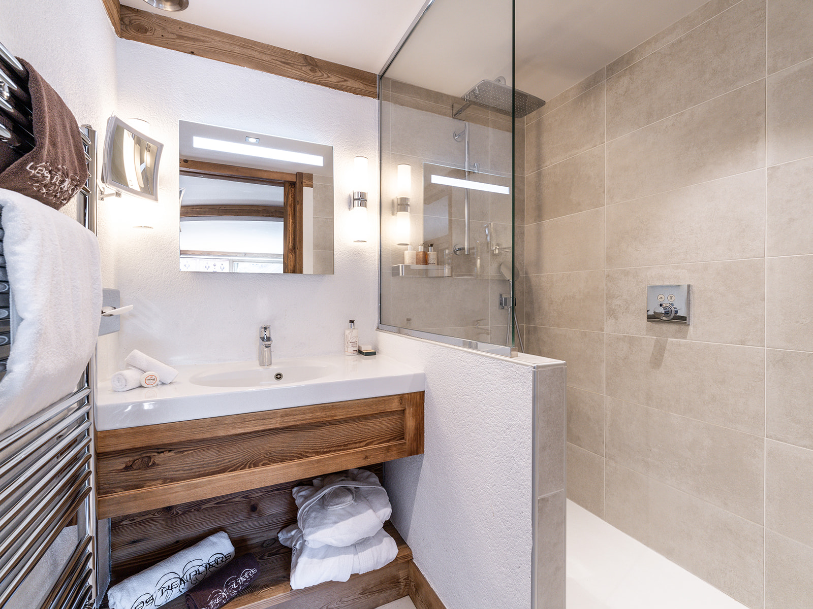 Quadruple Connecting Room