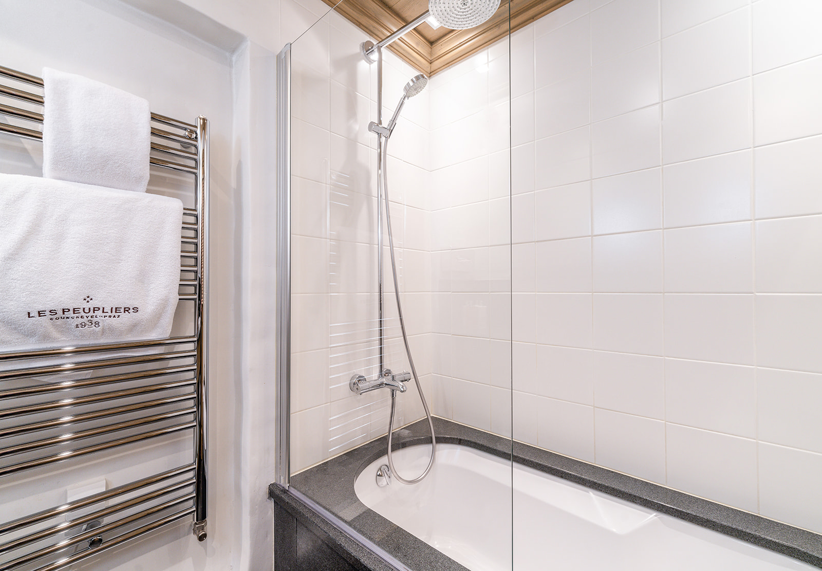 Family Room Capacity 4