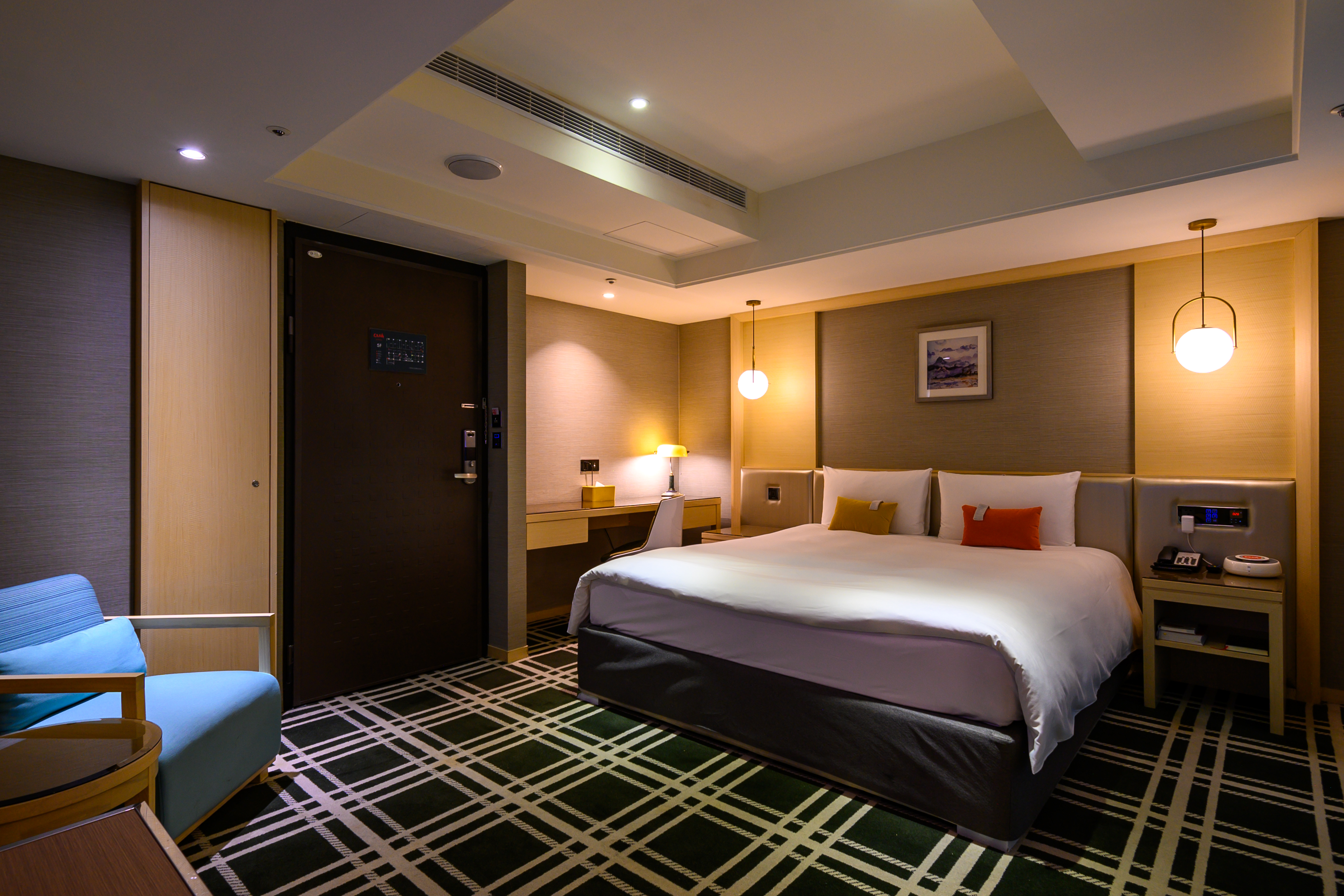 Double Superior King Bed