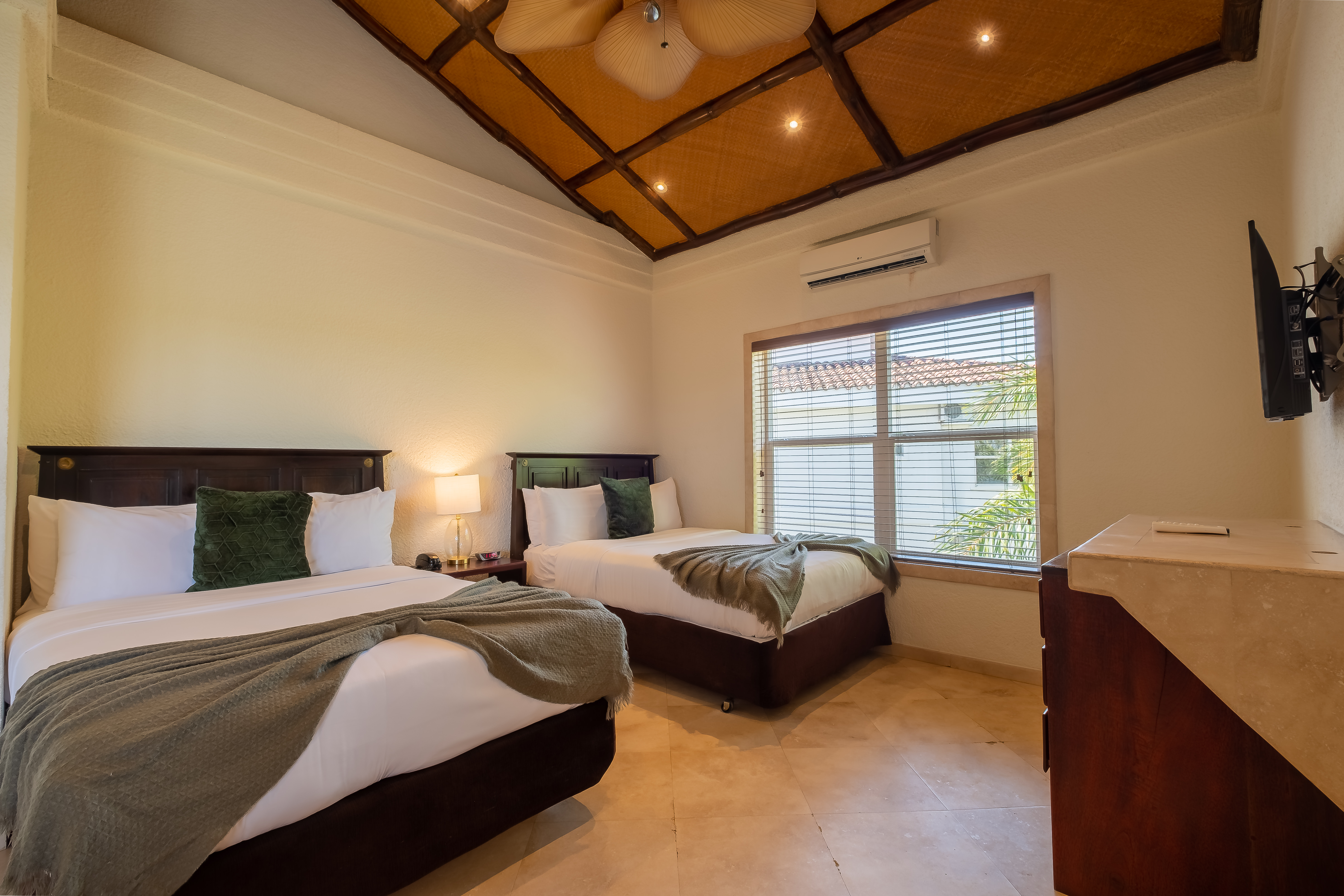 Room Two Double Beds