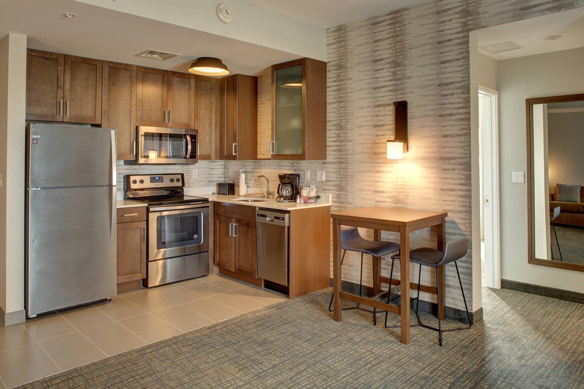 Suite King Bed One Bedroom 