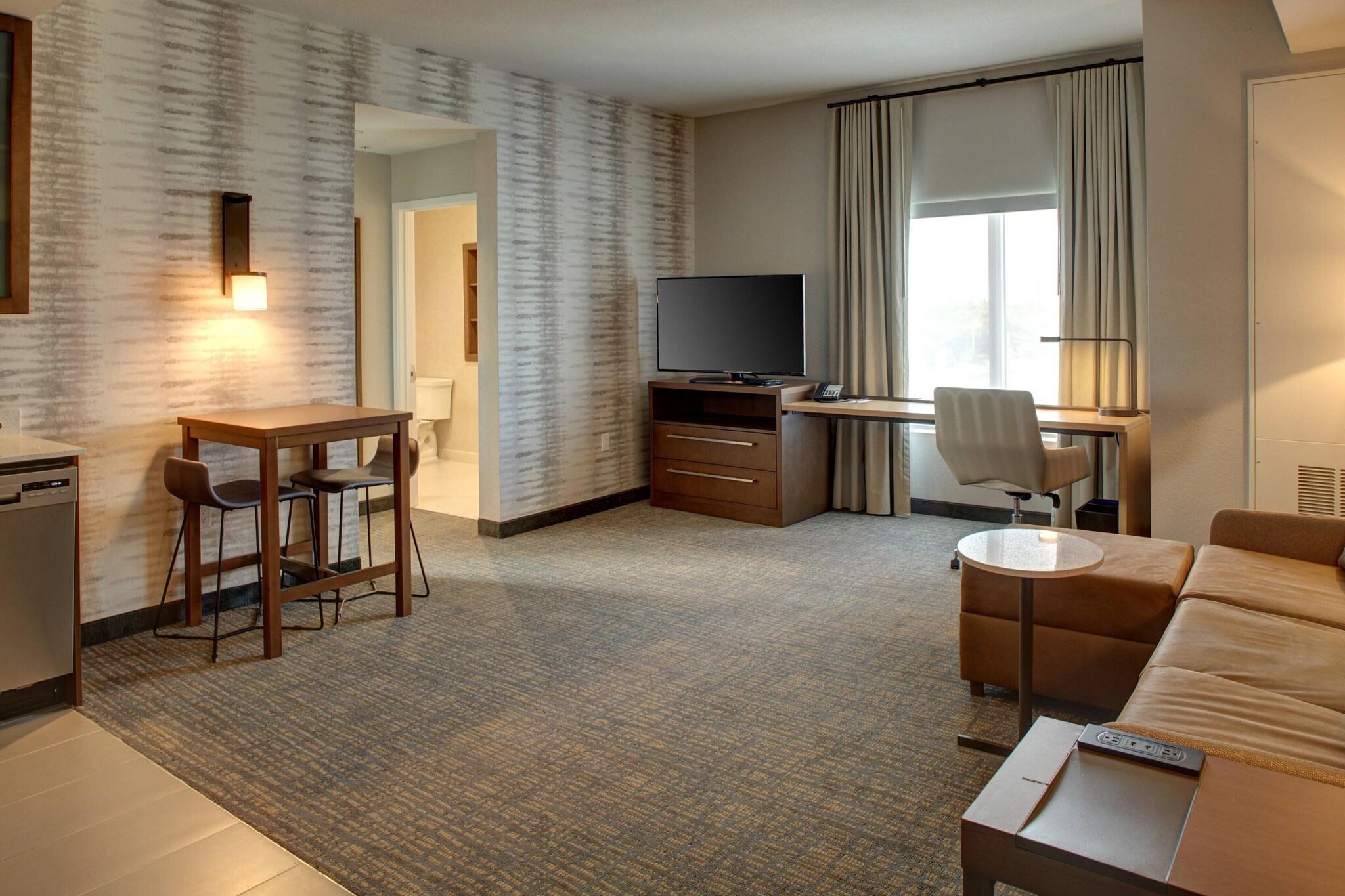 Suite King Bed Two Bedrooms