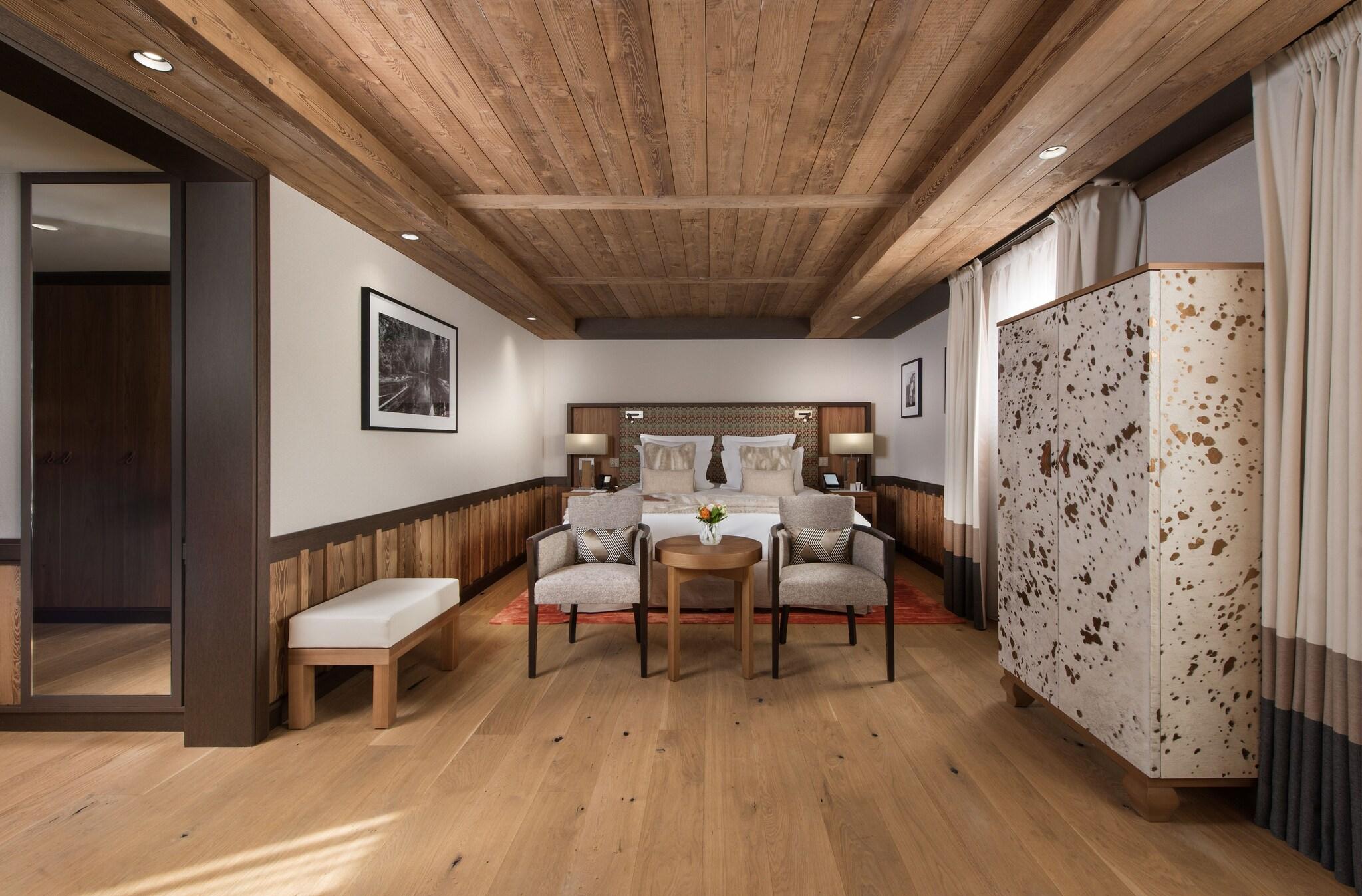 Double Superior King Bed