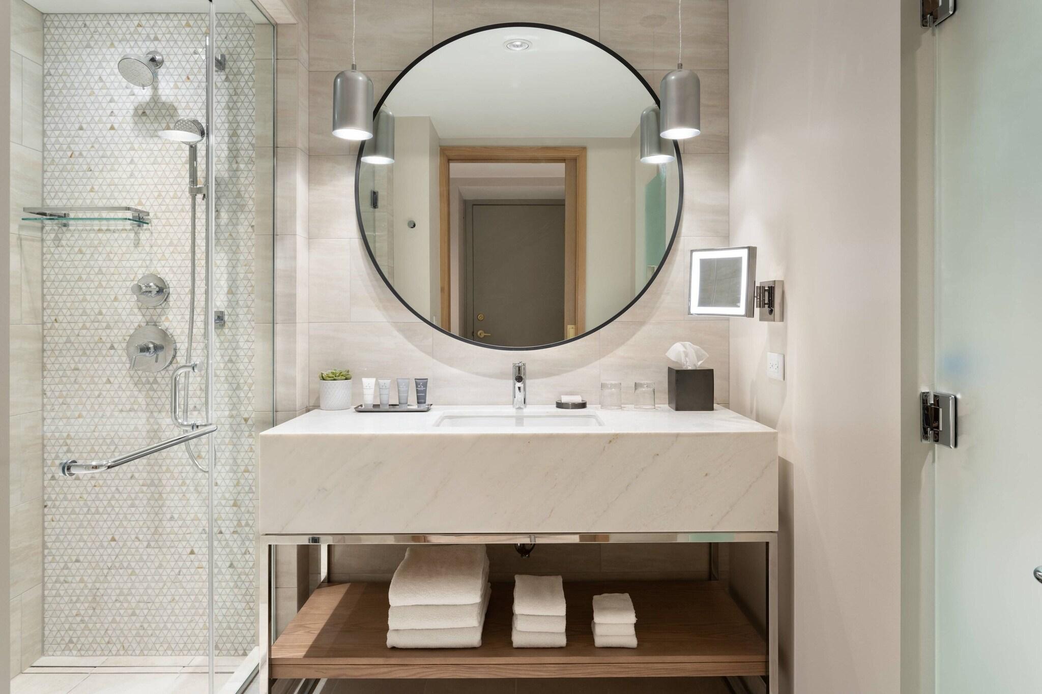 Double City View King Bed