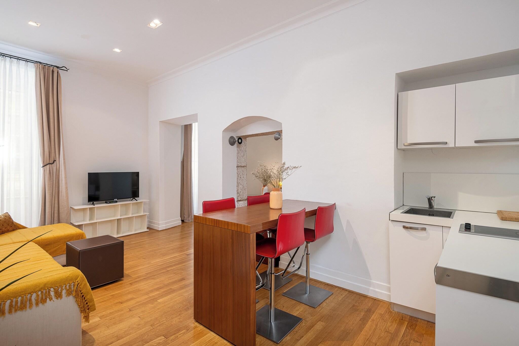 Studio Deluxe Queen Bed