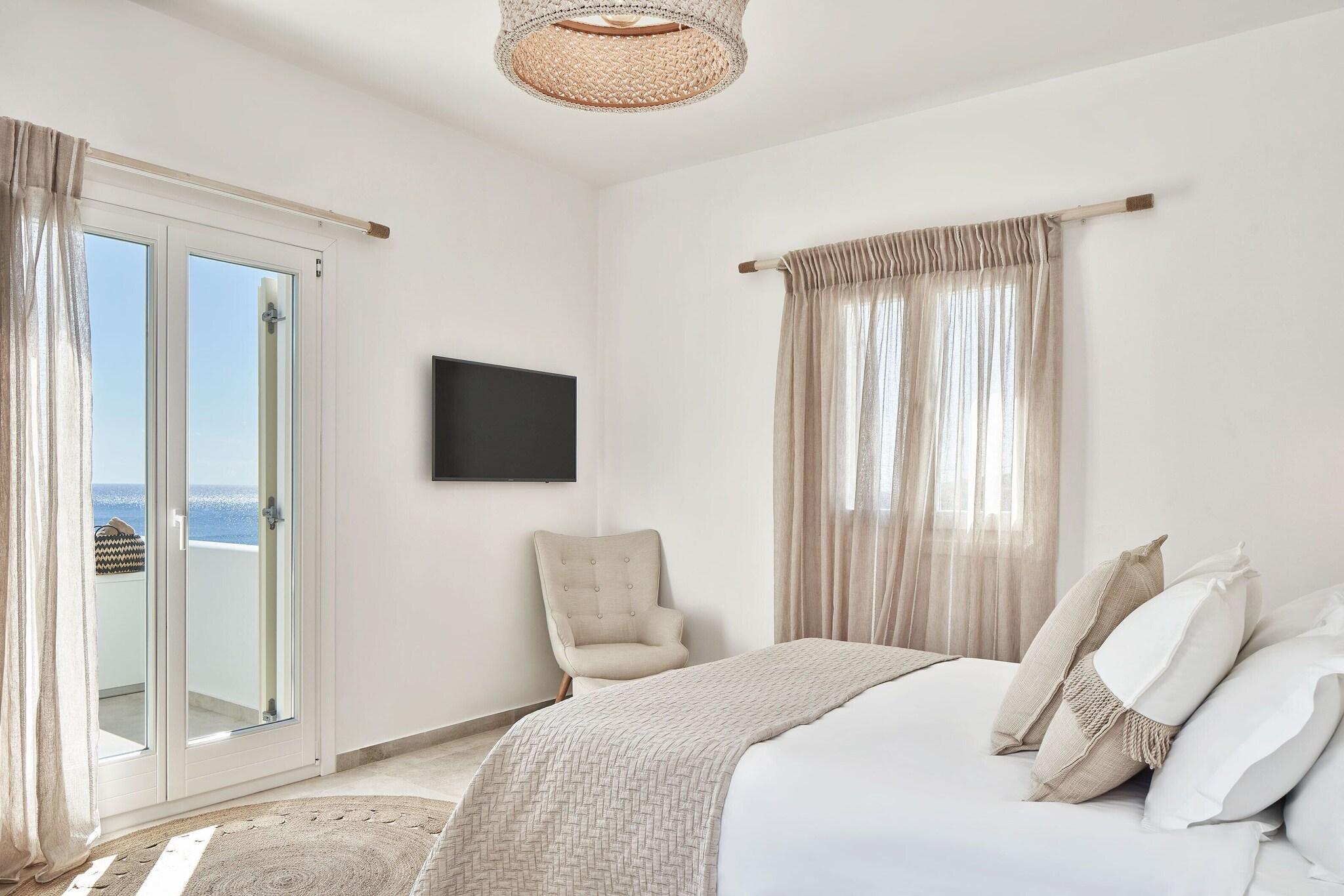 Suite Deluxe King Bed