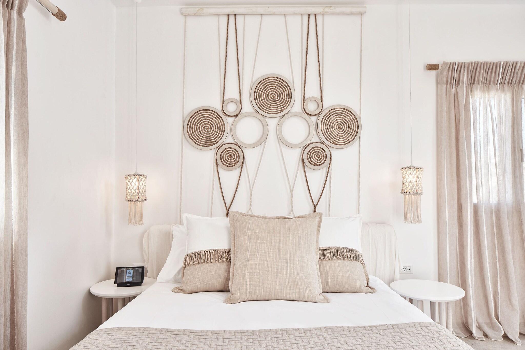 Suite Deluxe King Bed