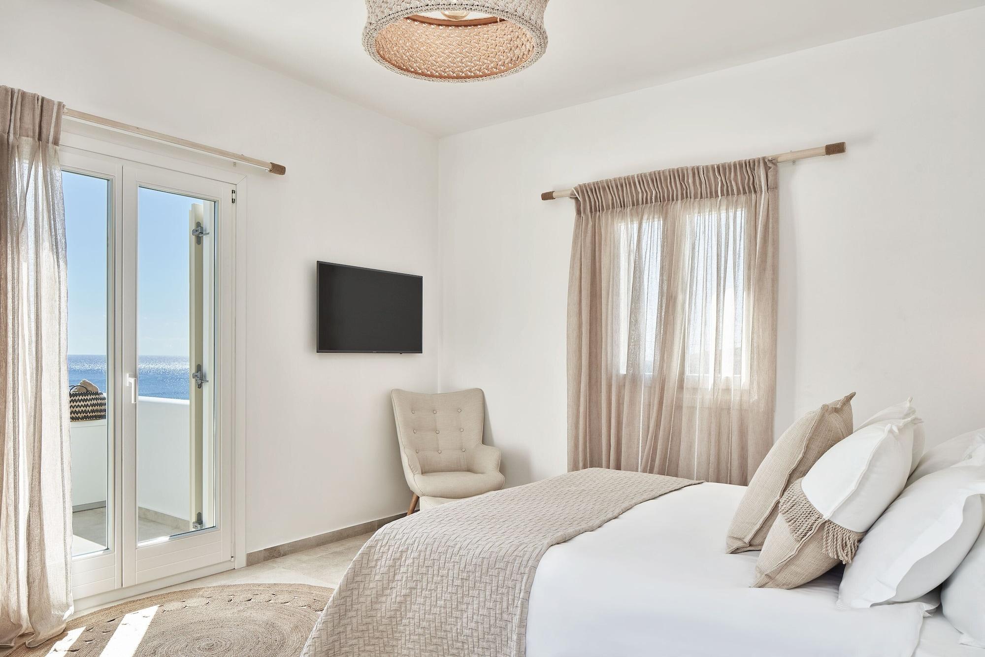 Suite Deluxe King Bed