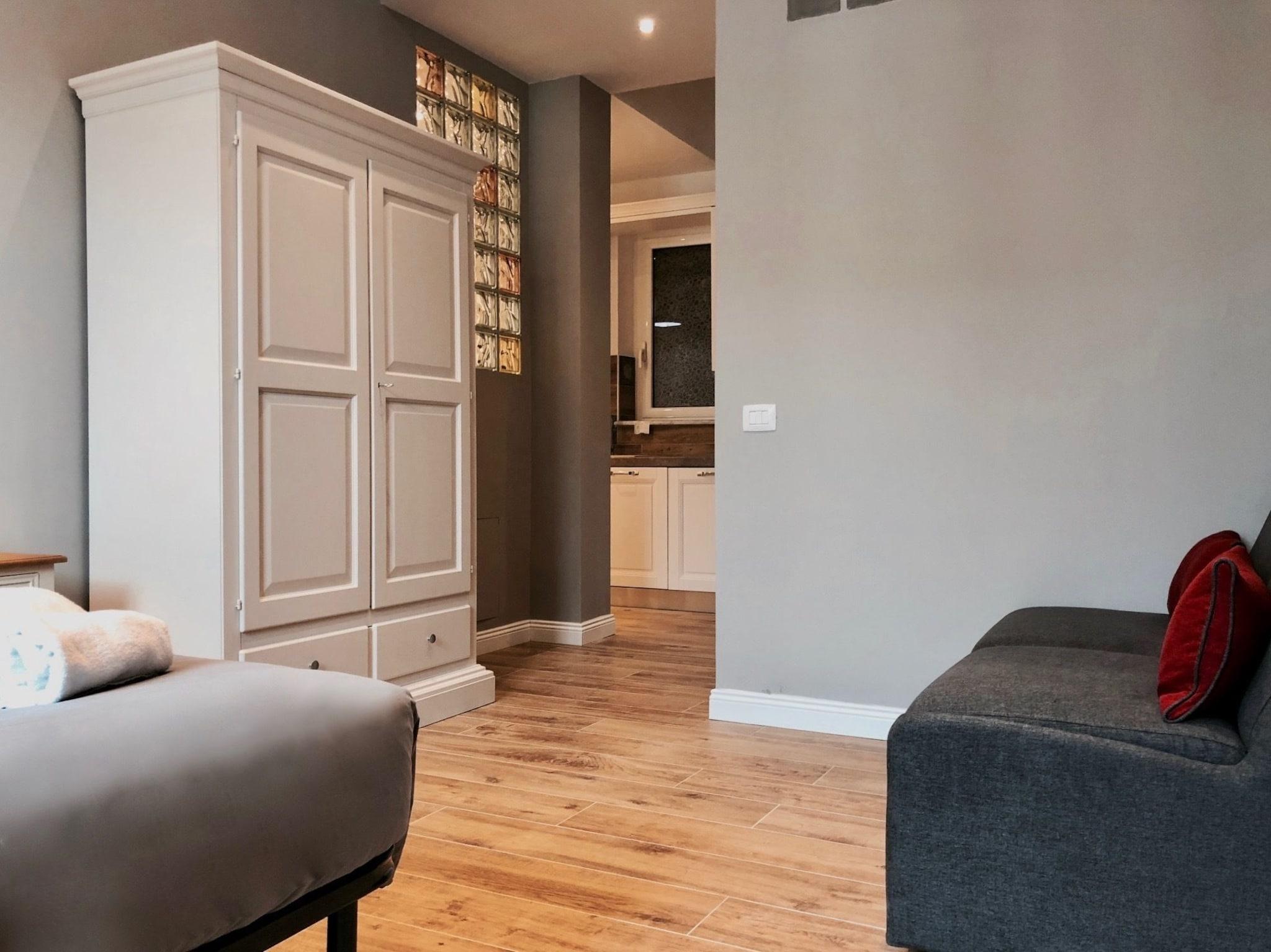 Studio Superior Queen Bed