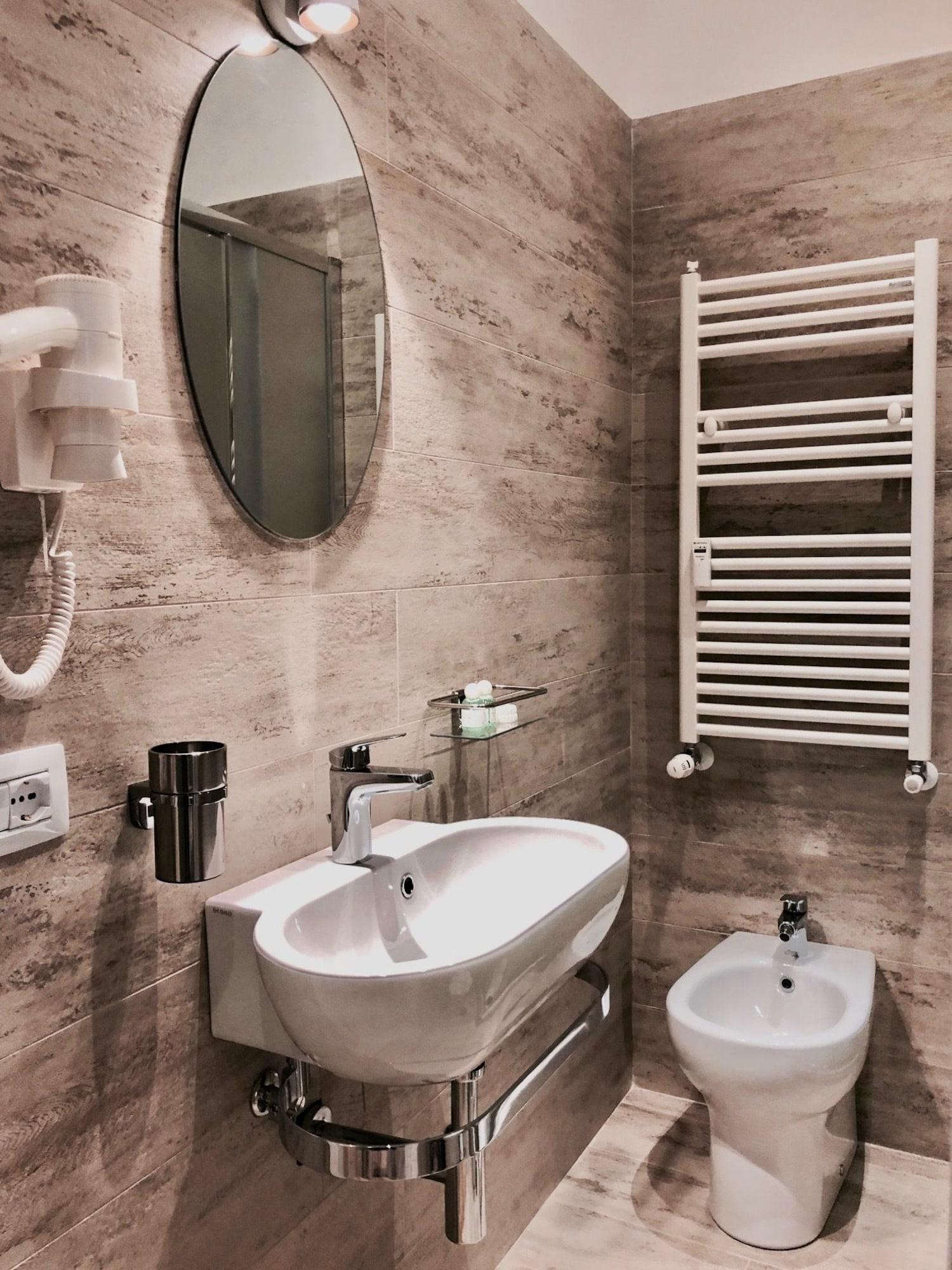 Studio Superior Queen Bed