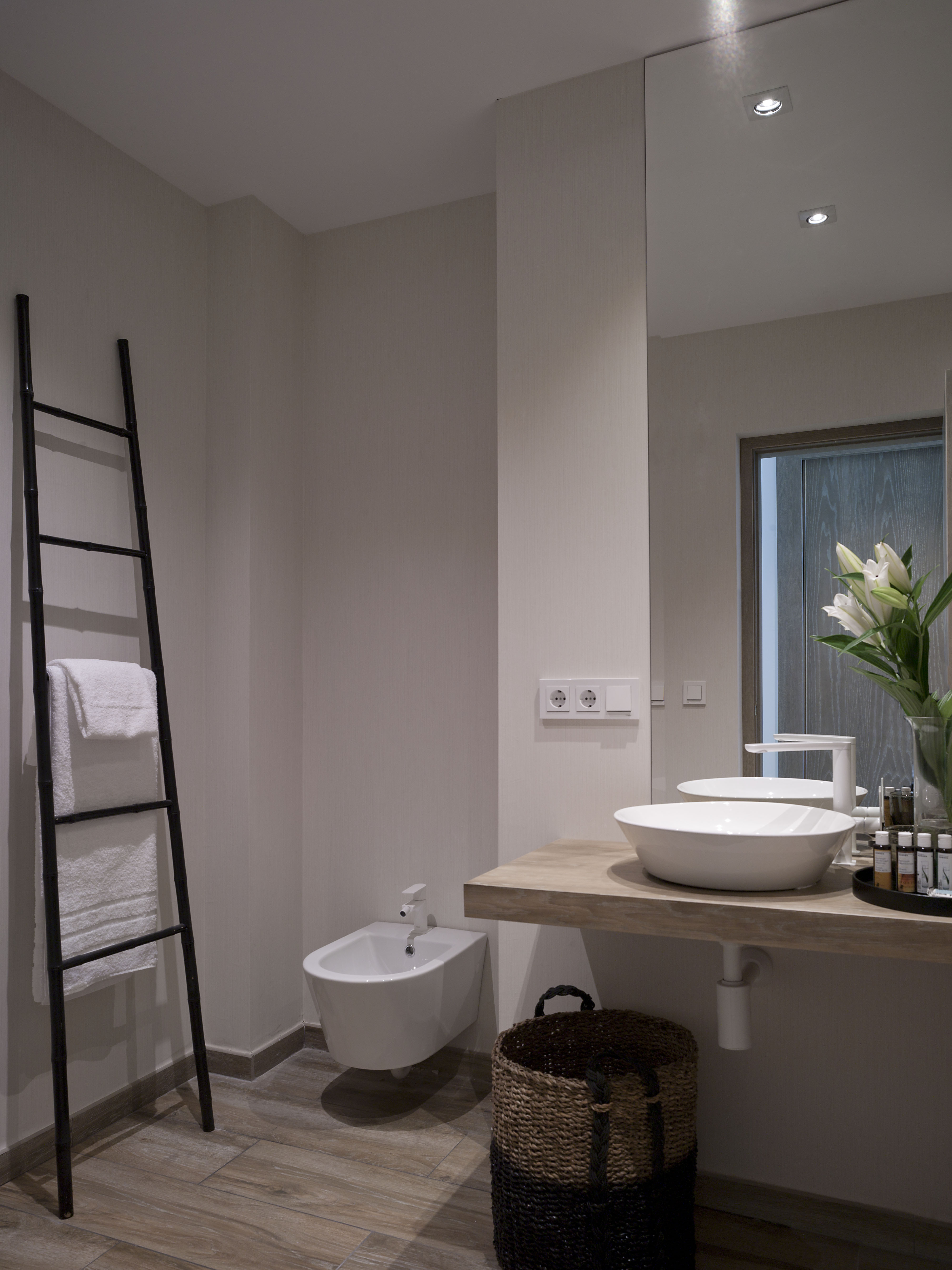 Double or Twin Classic One Bedroom