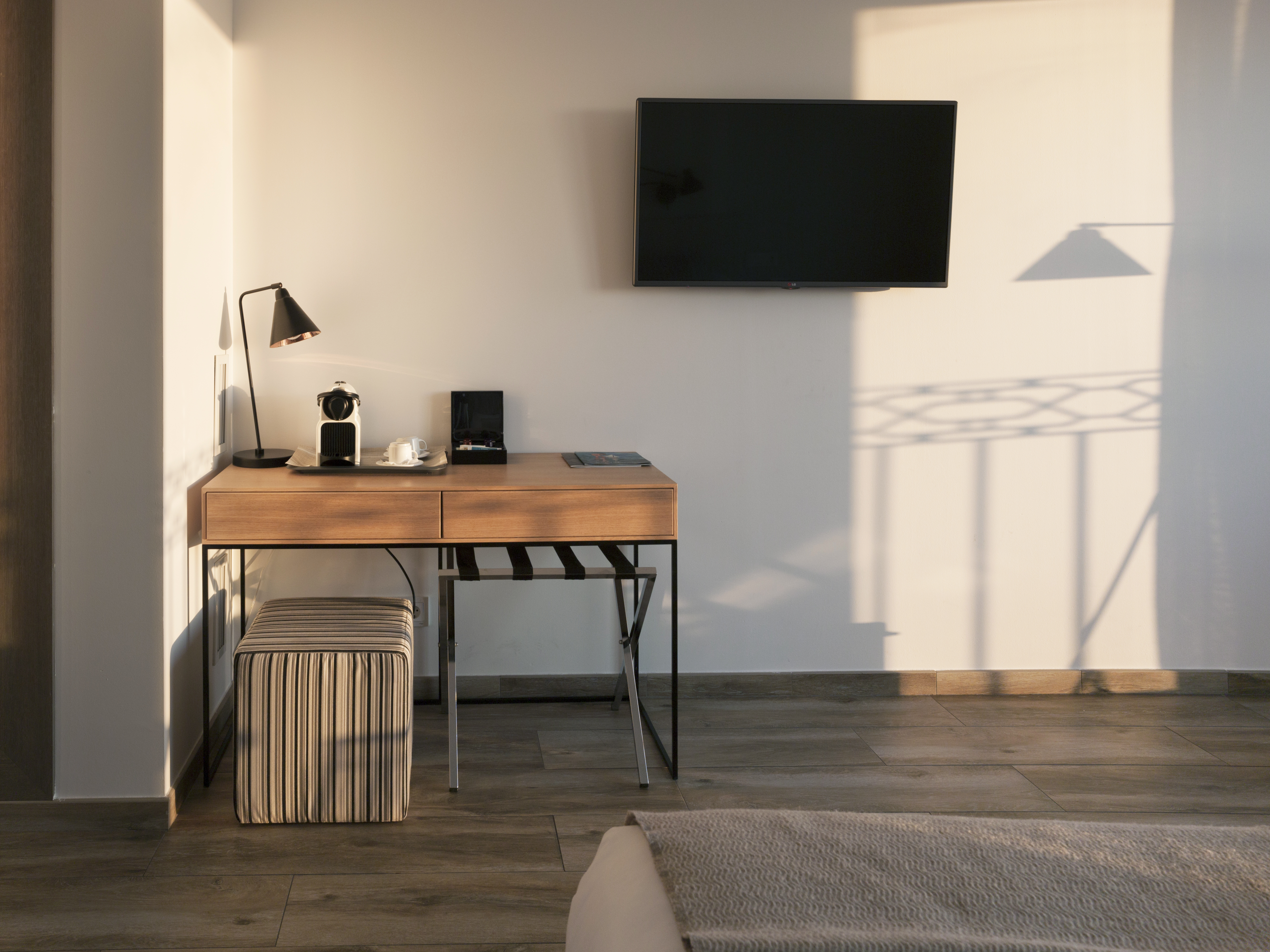 Double or Twin Deluxe Ocean View One Bedroom