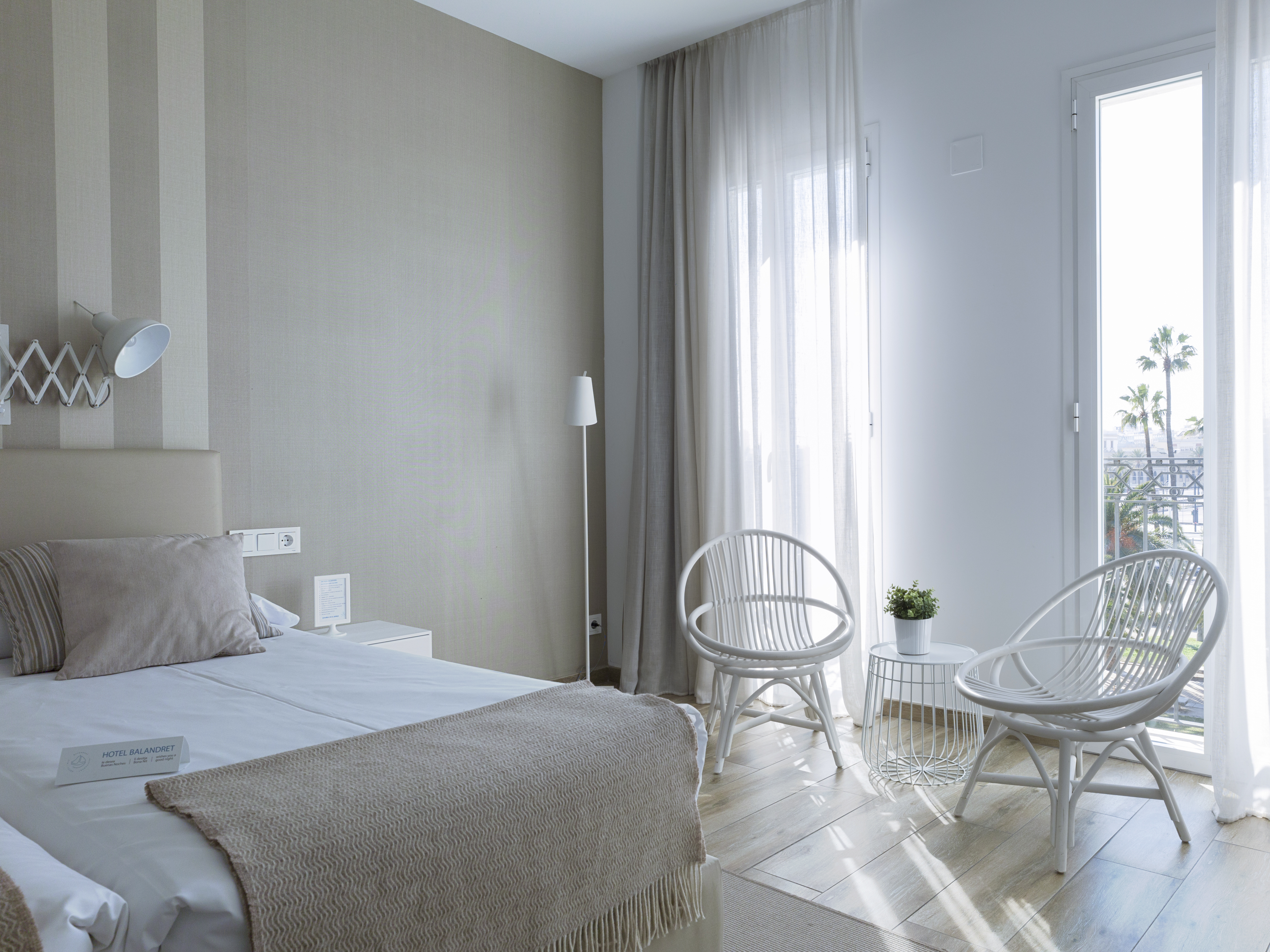 Double or Twin Standard