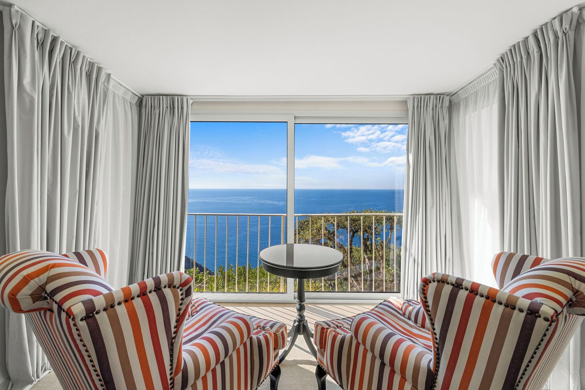 Junior Suite Sea View One Bedroom