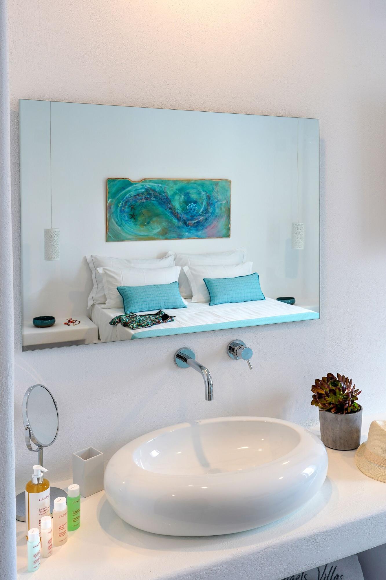 Double Deluxe Pool View