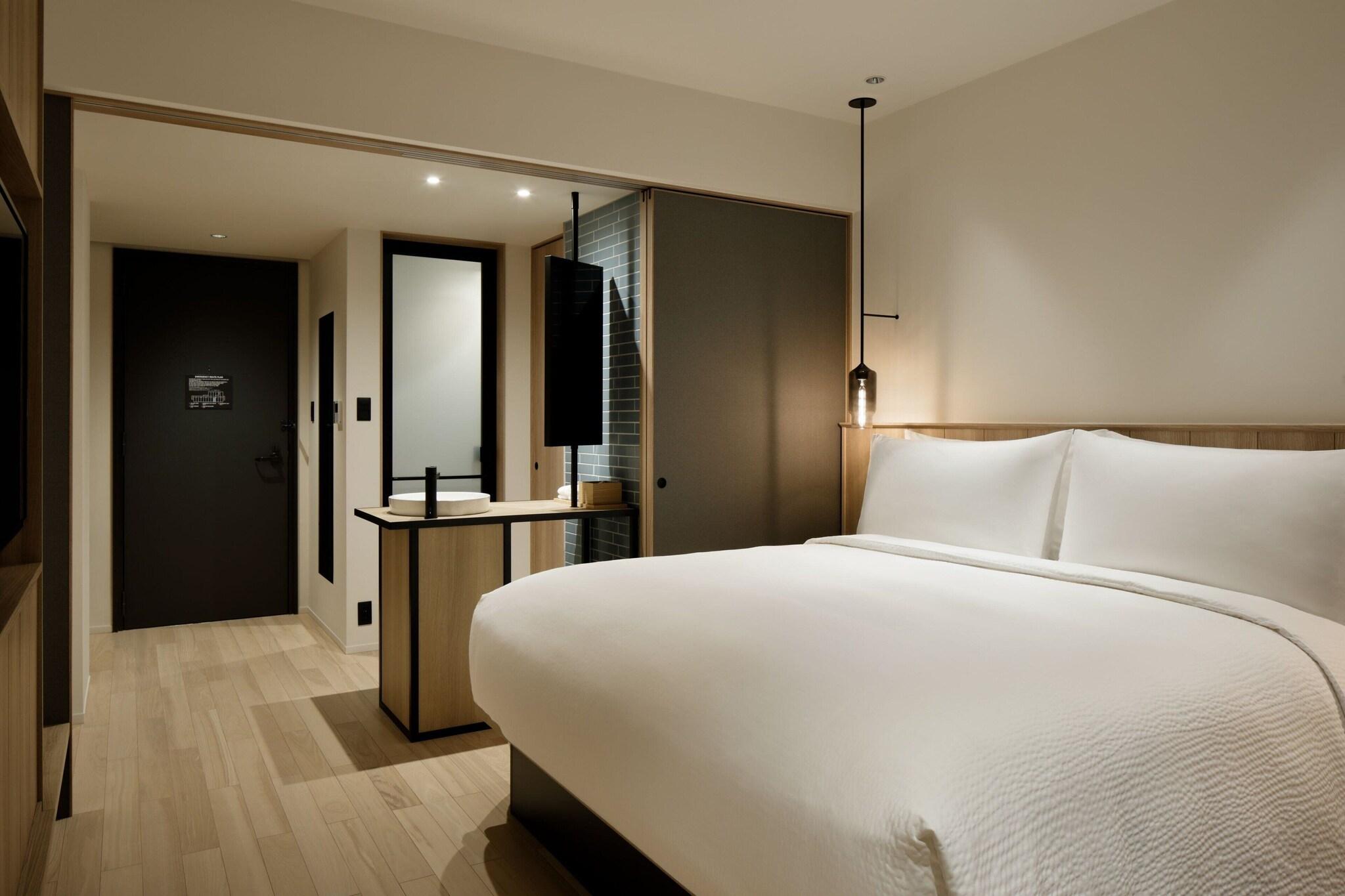 Double King Size Bed