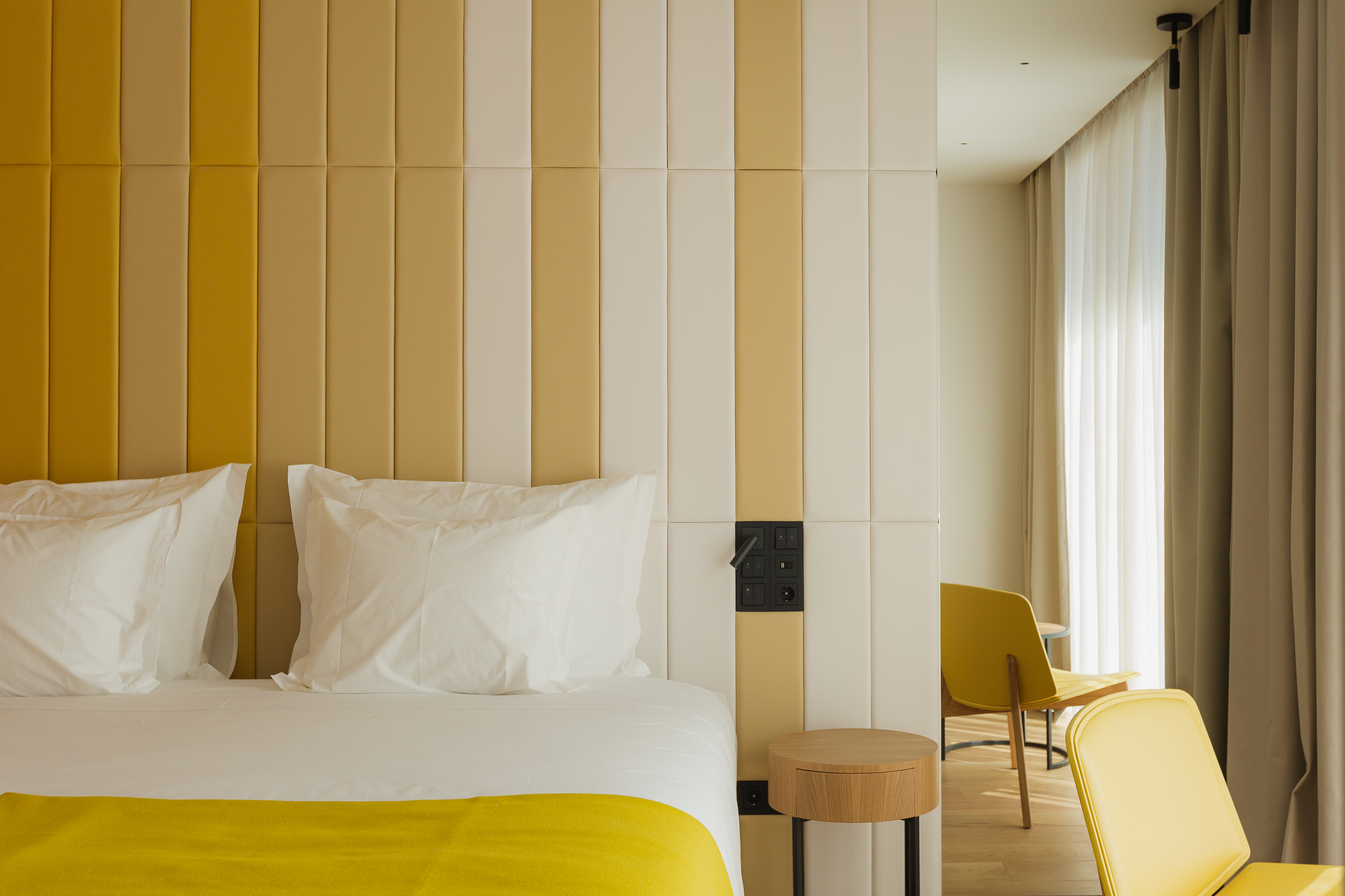 Family Room City View