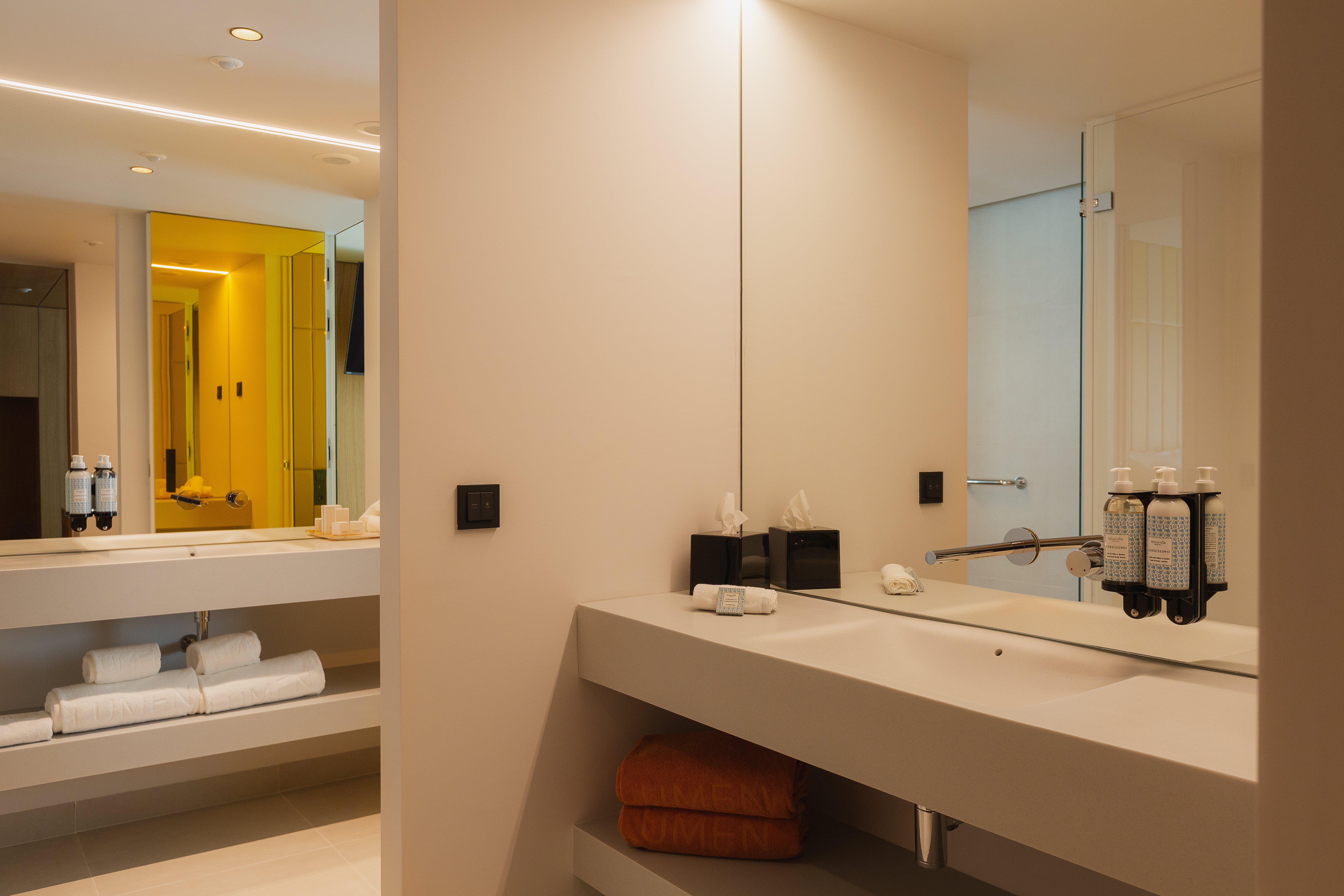 Family Room City View