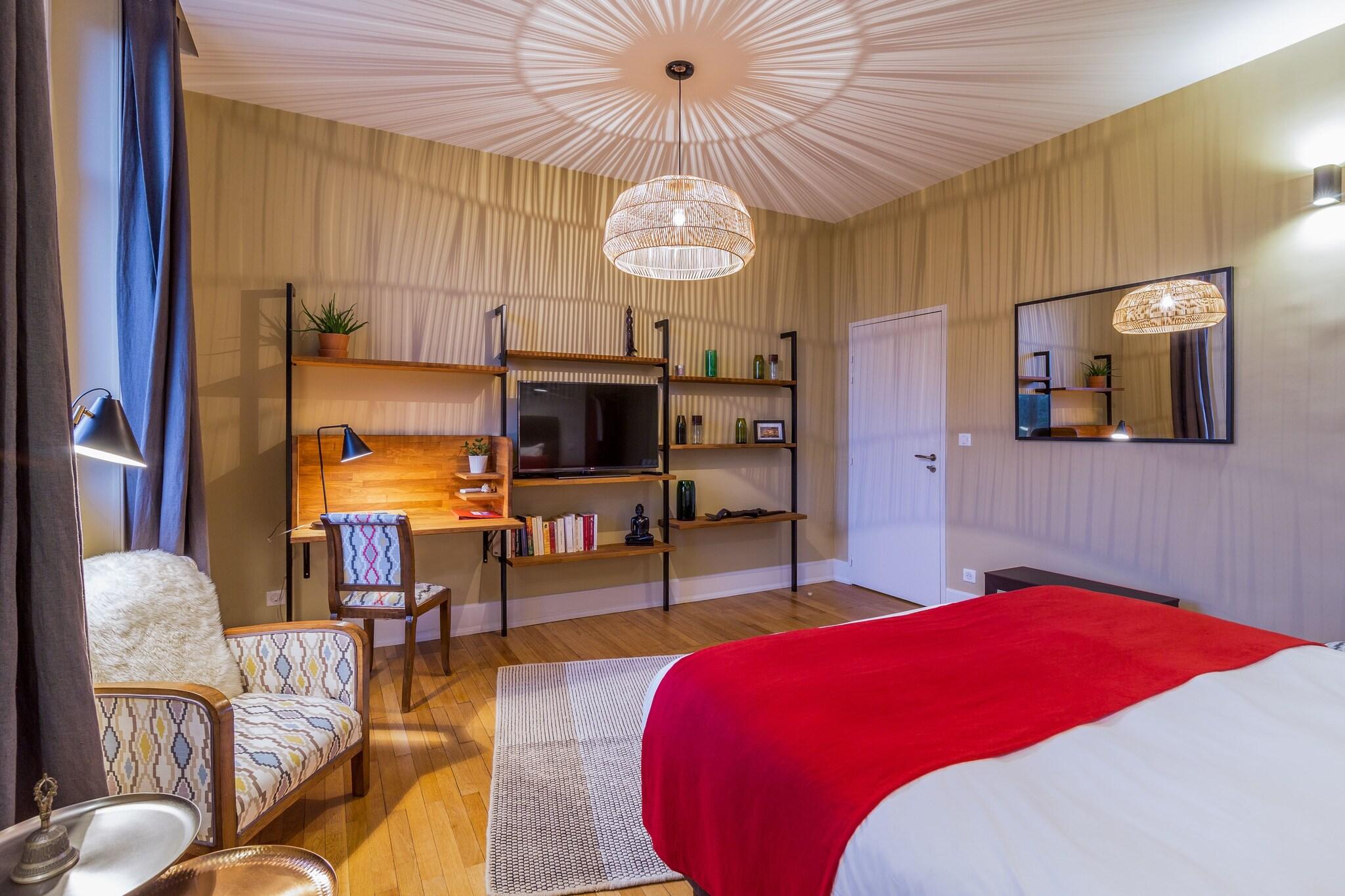 Double King Size Bed