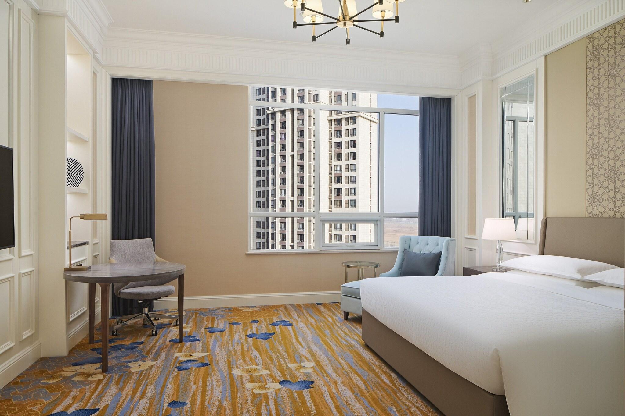 Double City View King Bed