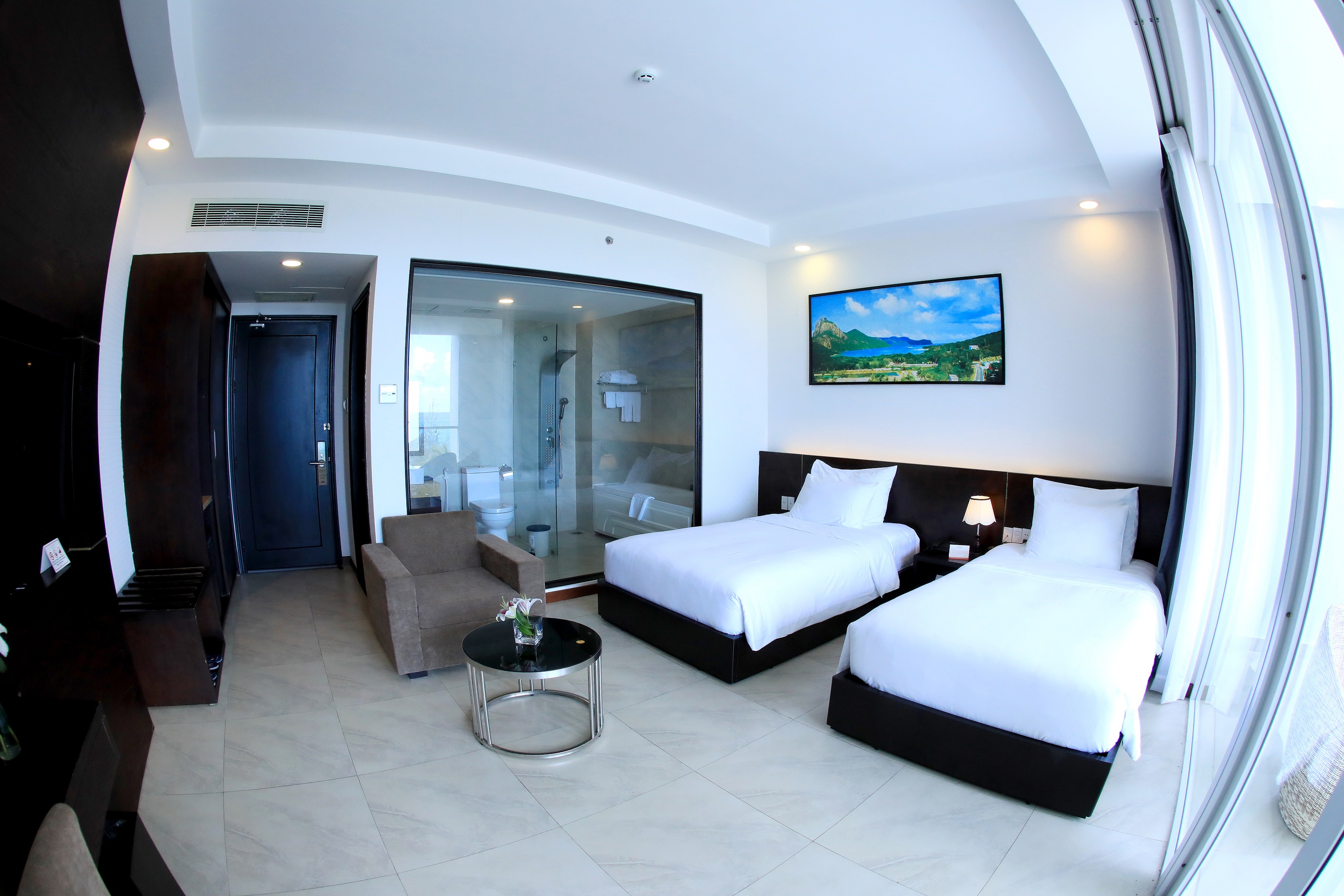 Twin Ocean View with Balcony