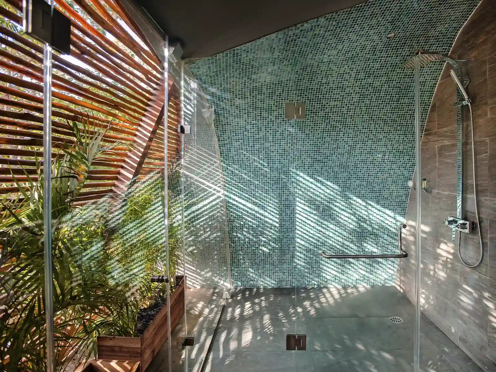 Room Deluxe King Bed