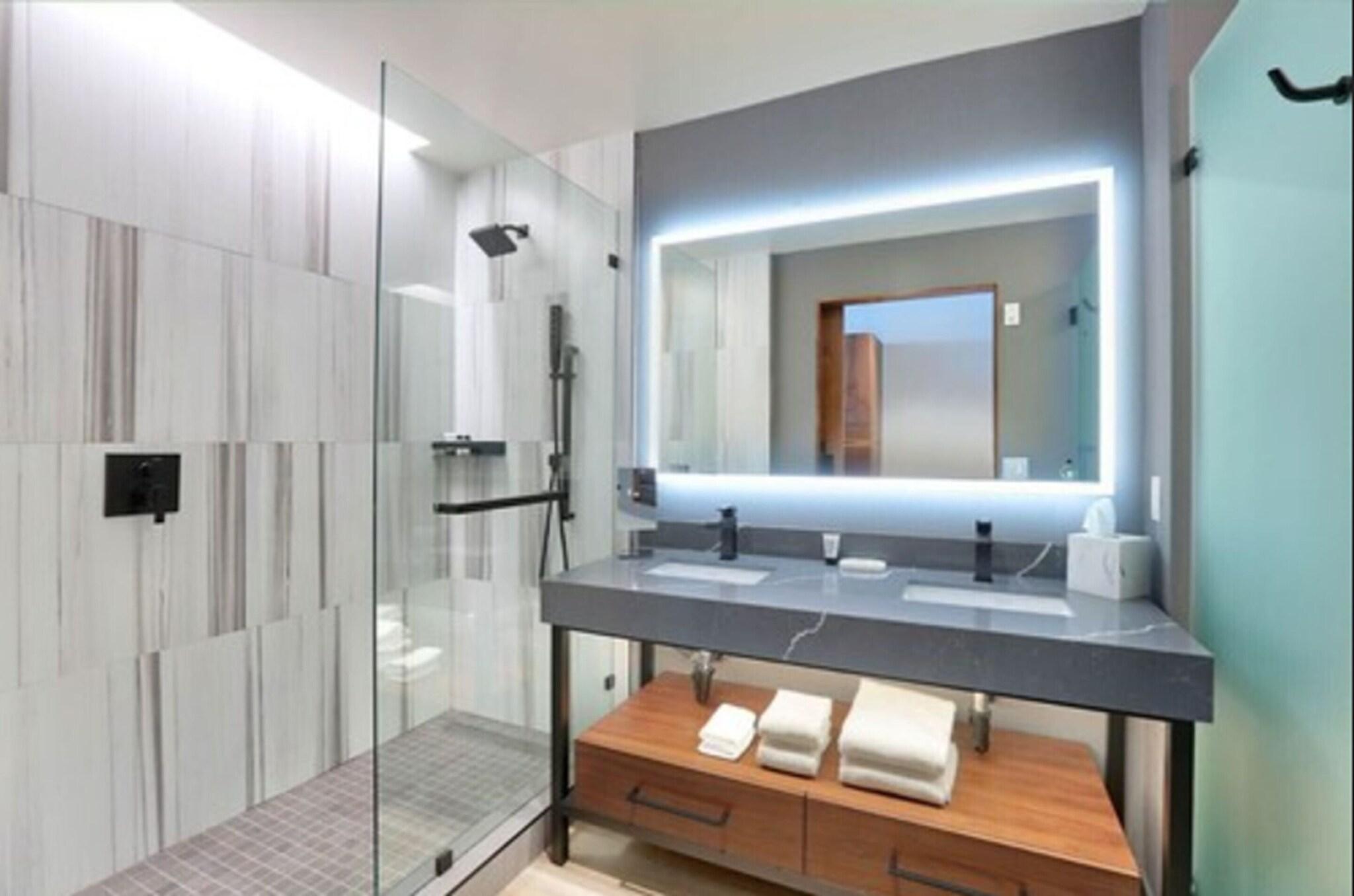 Double King Size Bed