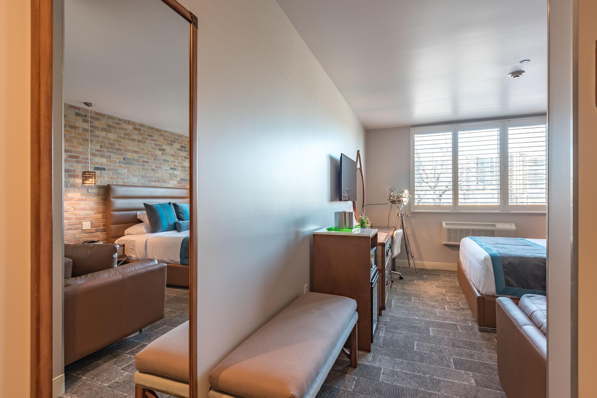 Double Classic King Bed