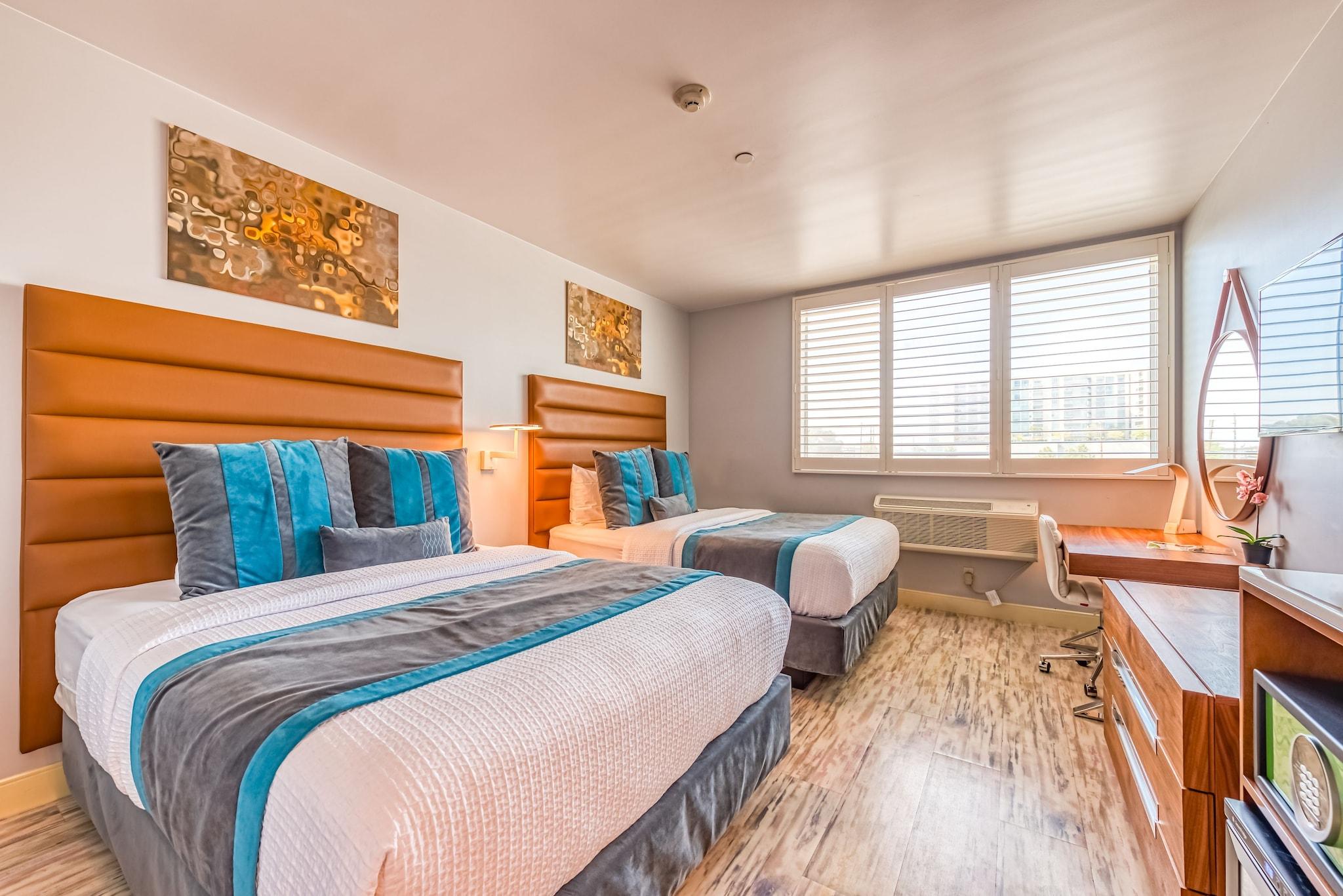 Room Classic Two Queen Beds