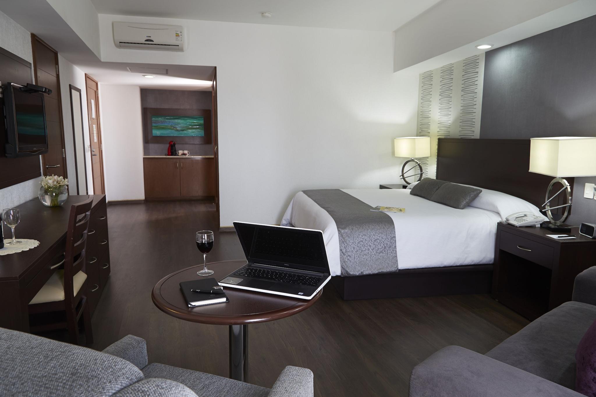 Suite Executive King Bed