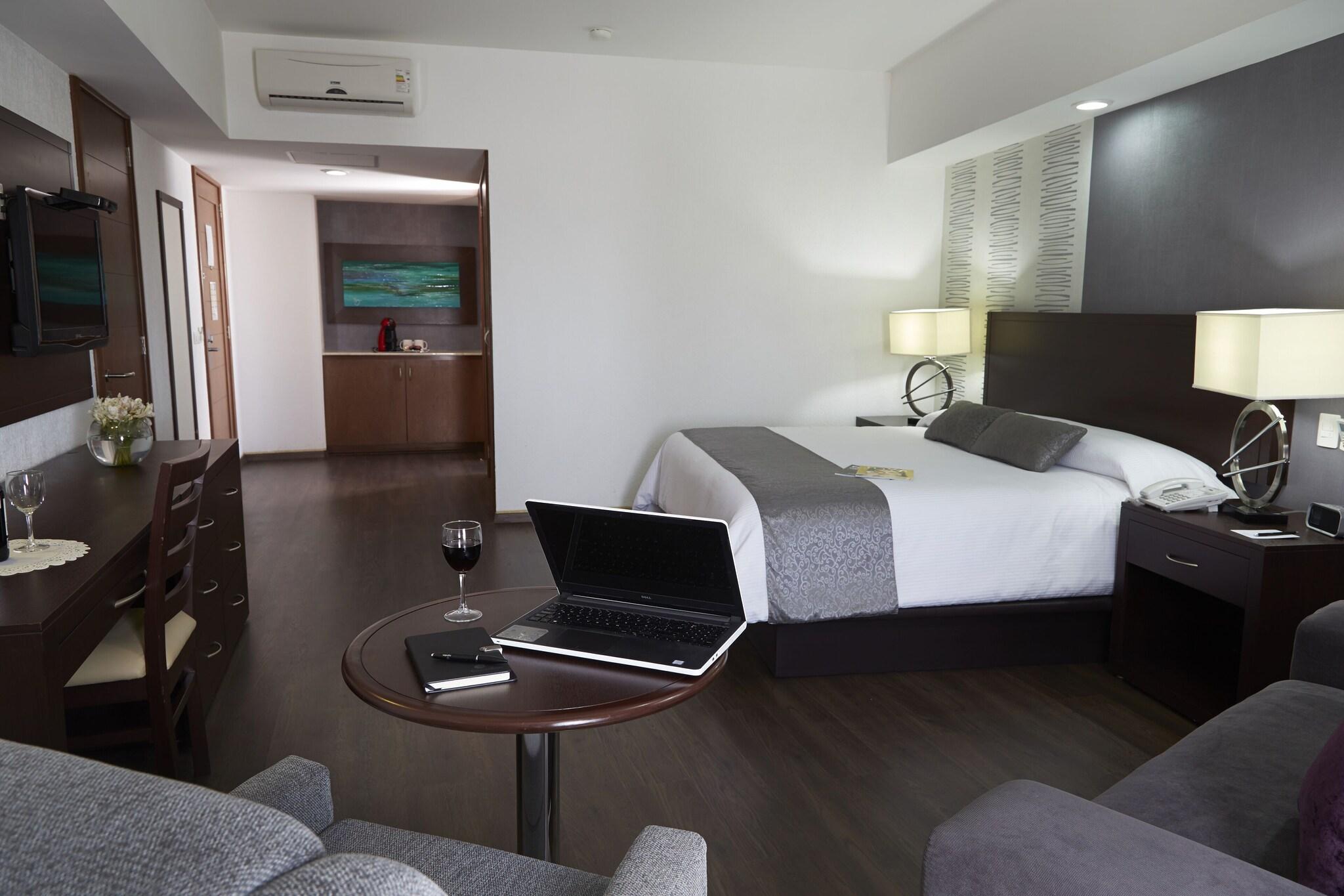 Suite Executive King Bed