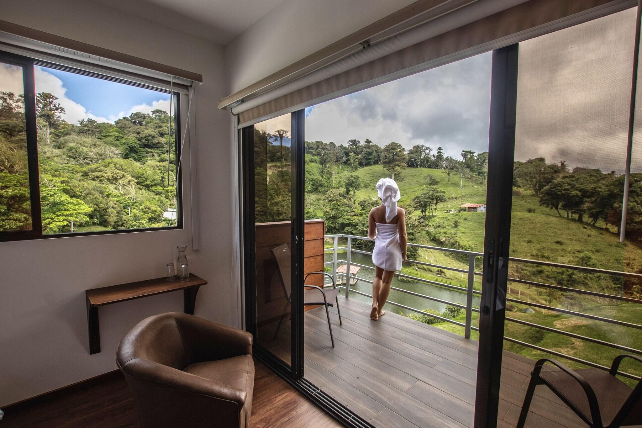 Quadruple Deluxe Mountain View