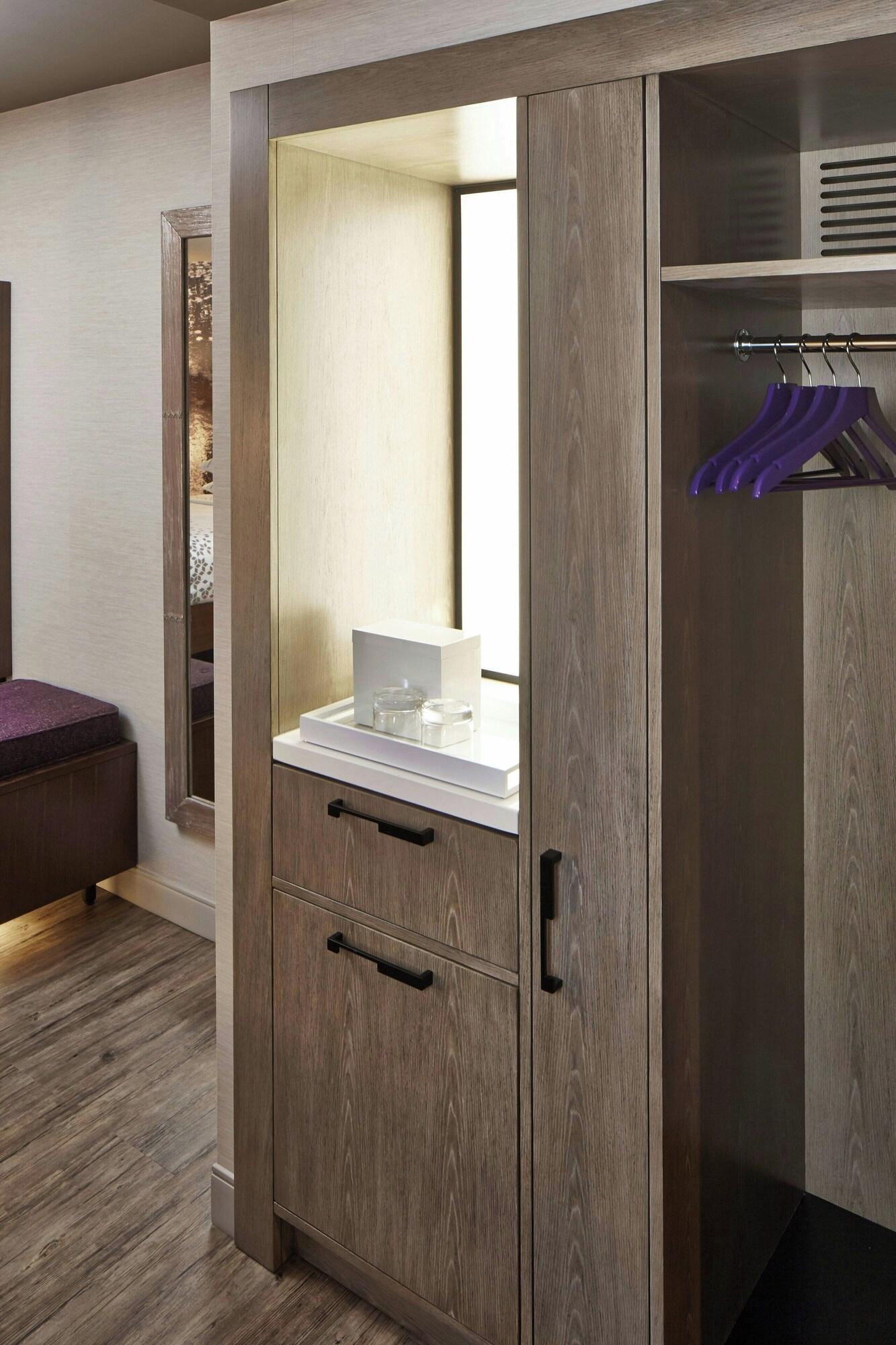 Double Two Queen Beds