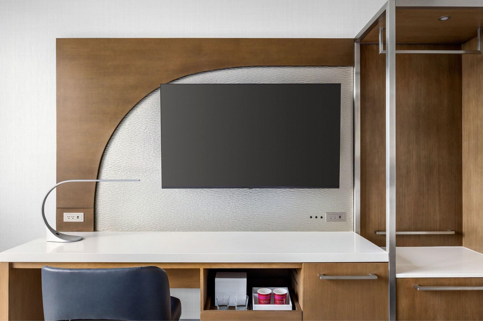 Double Accessible King Size Bed